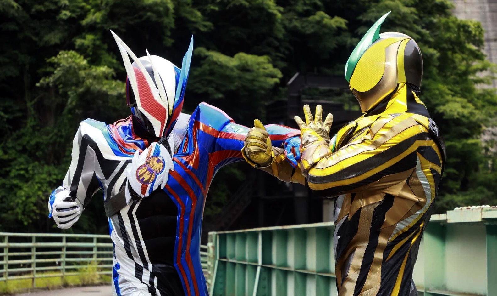 Kamen Rider Zeztz ตอนที่ 17 CODE หมายเลข 4 คนใหม่ปรากฏตัว | 4Gamers ...