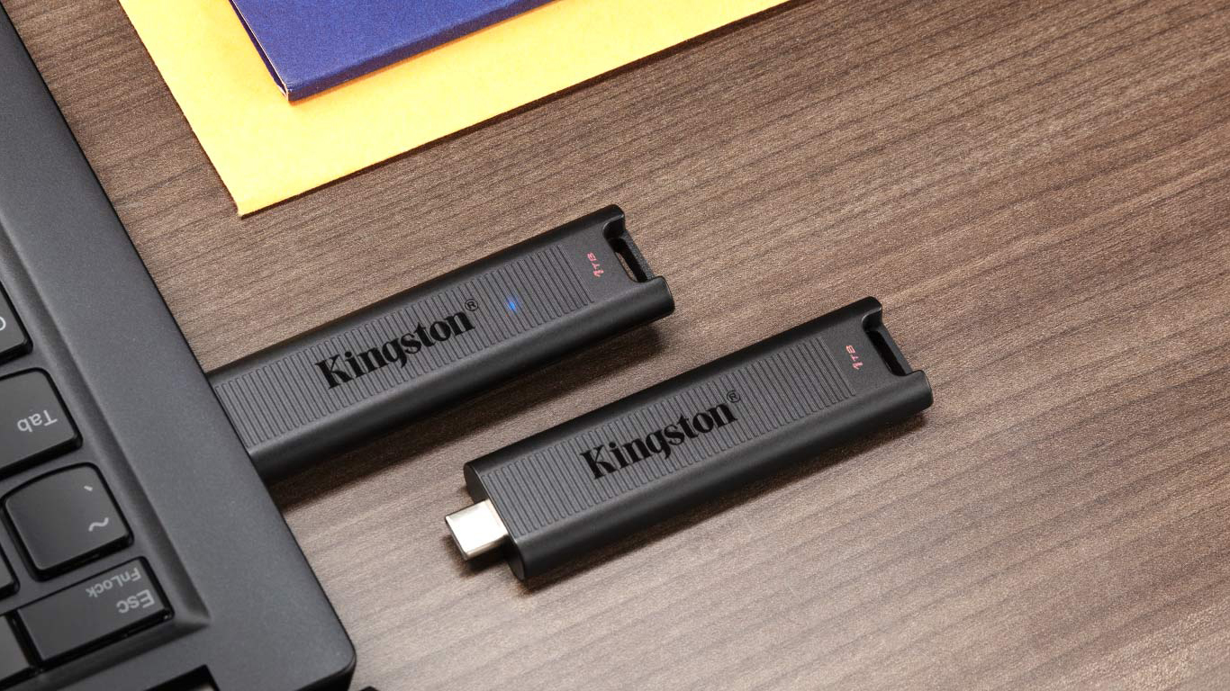 Kingston DataTraveler Max