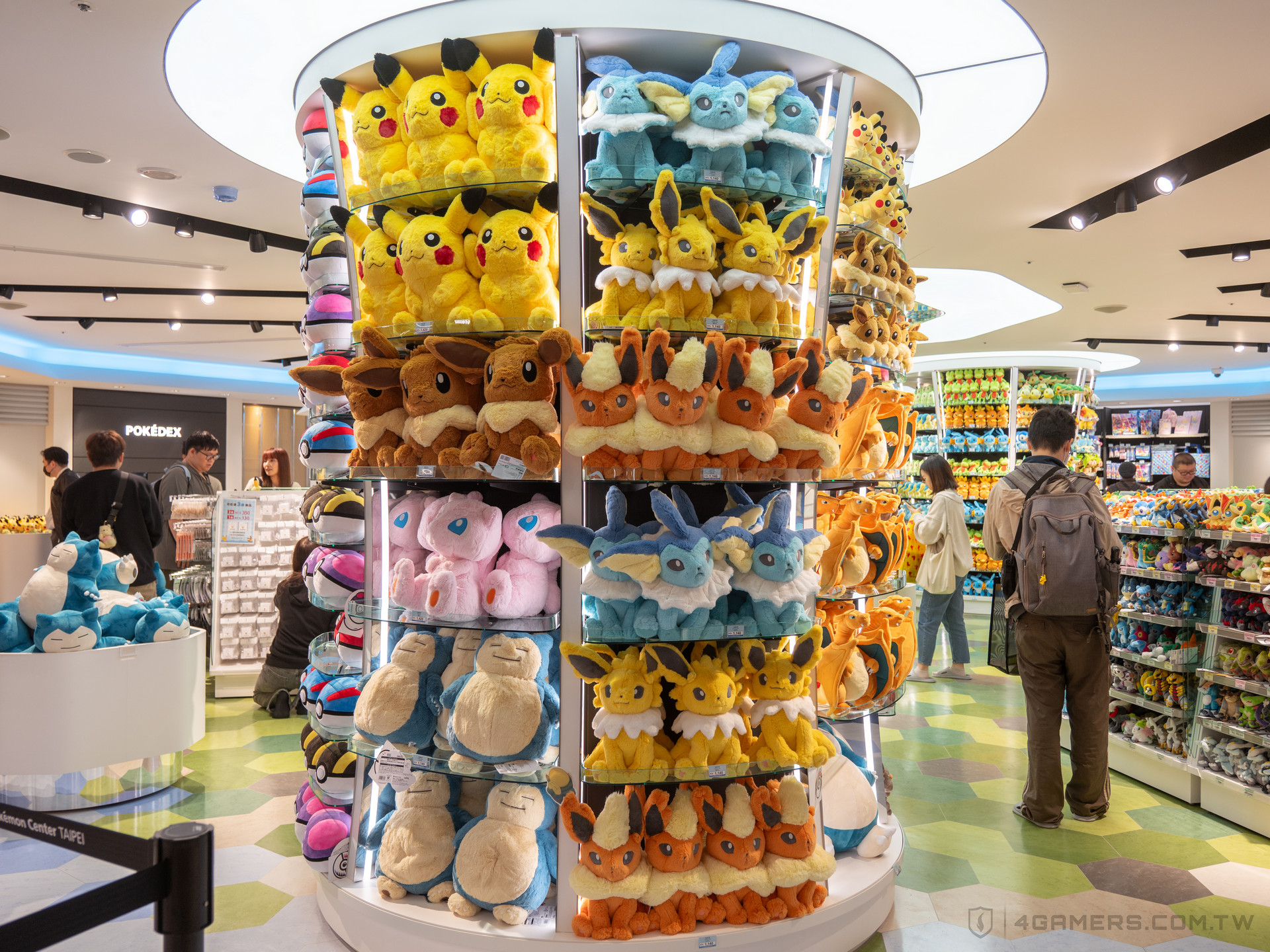 Pokémon Center TAIPEI 台北寶可夢中心