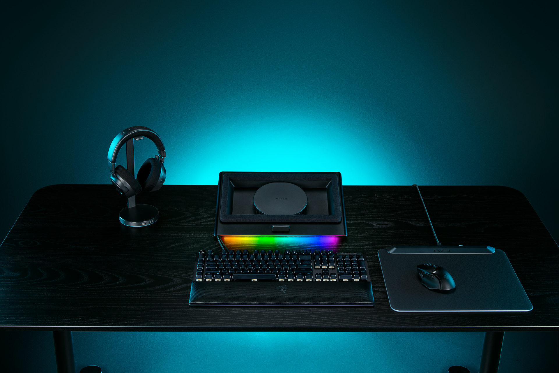 Razer 筆電散熱支架