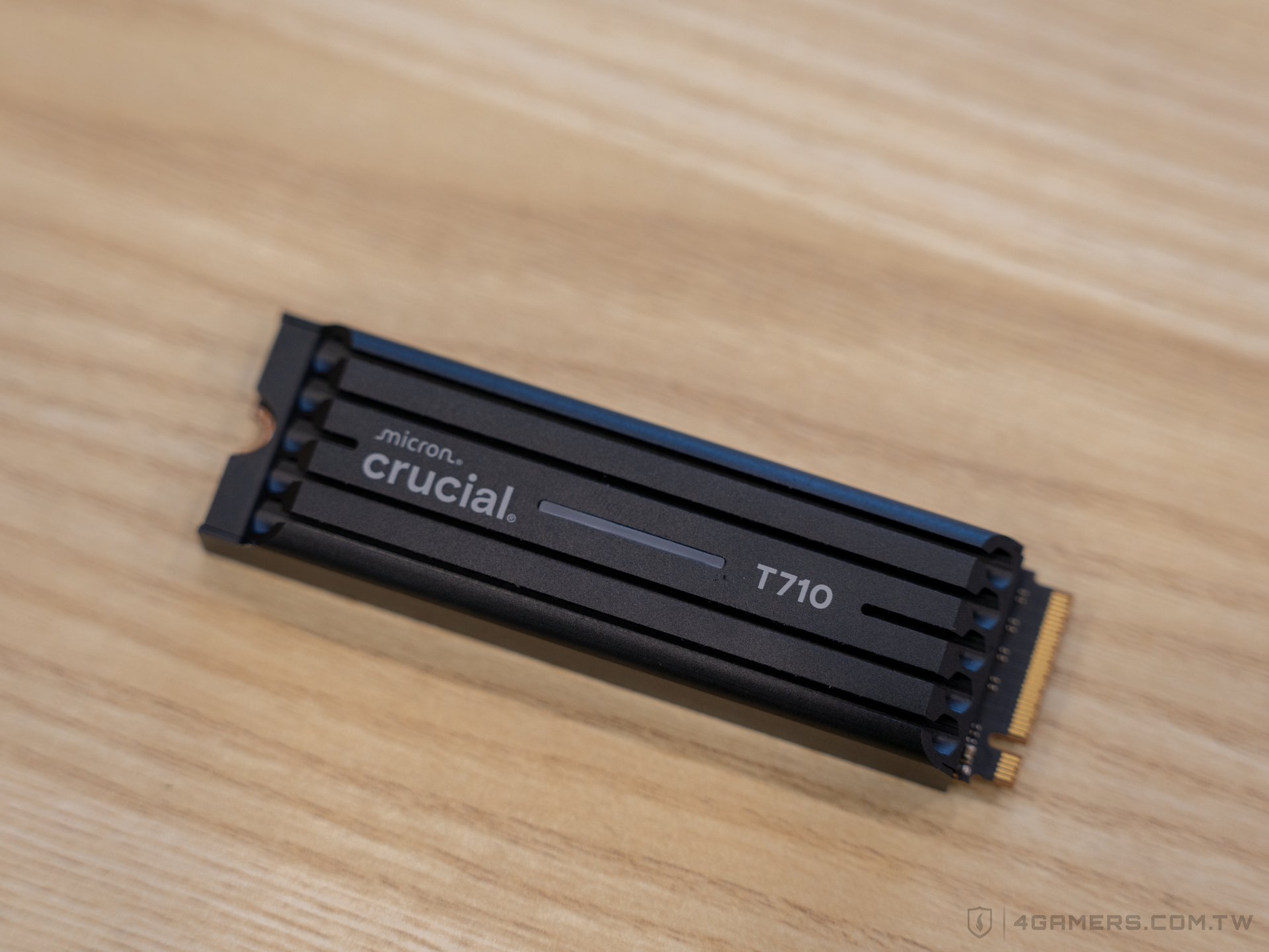 Crucia T710