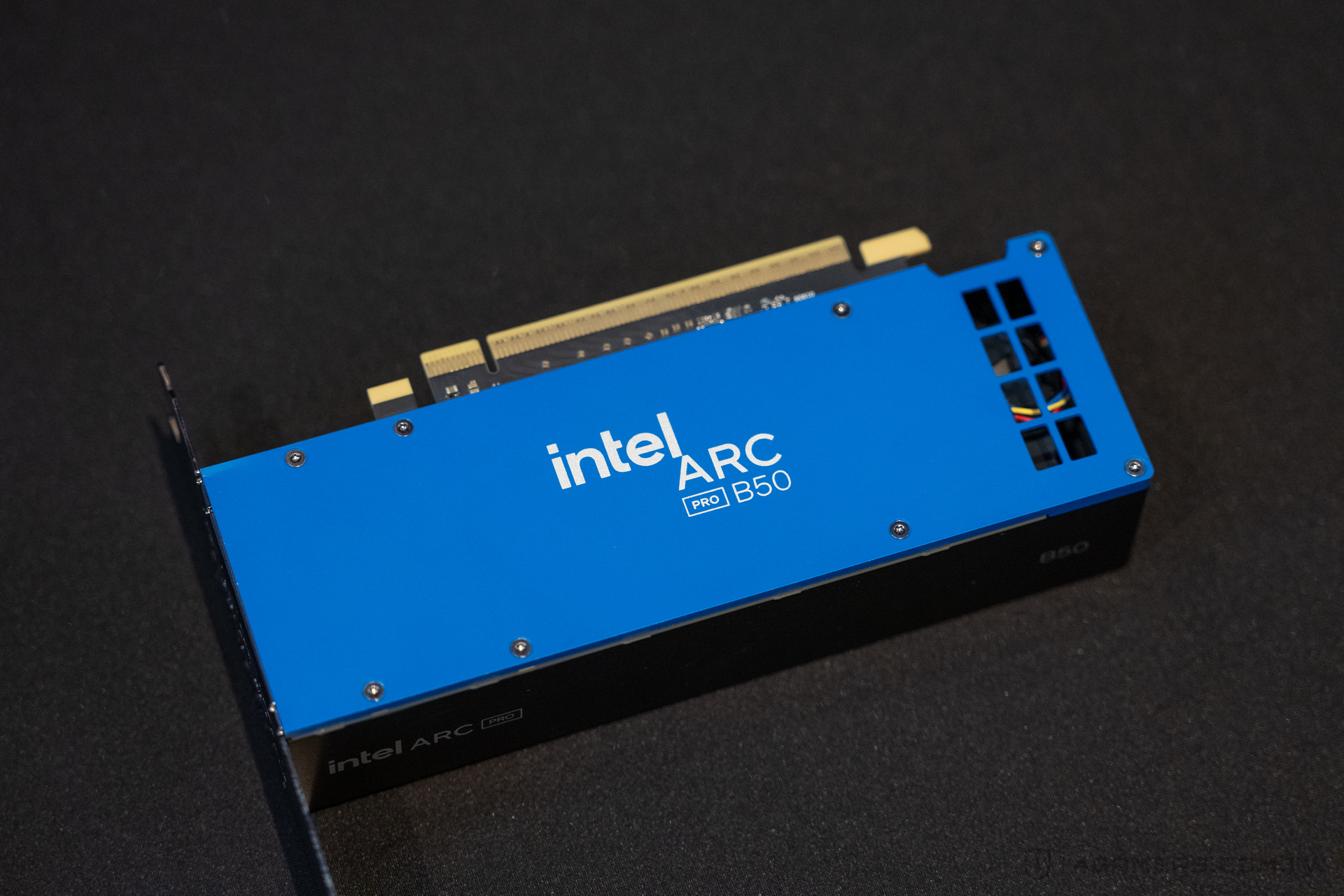 Intel Arc Pro B50
