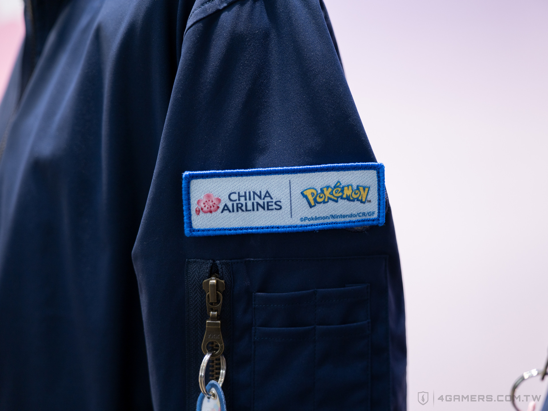 華航 皮卡丘彩繪機 CI2