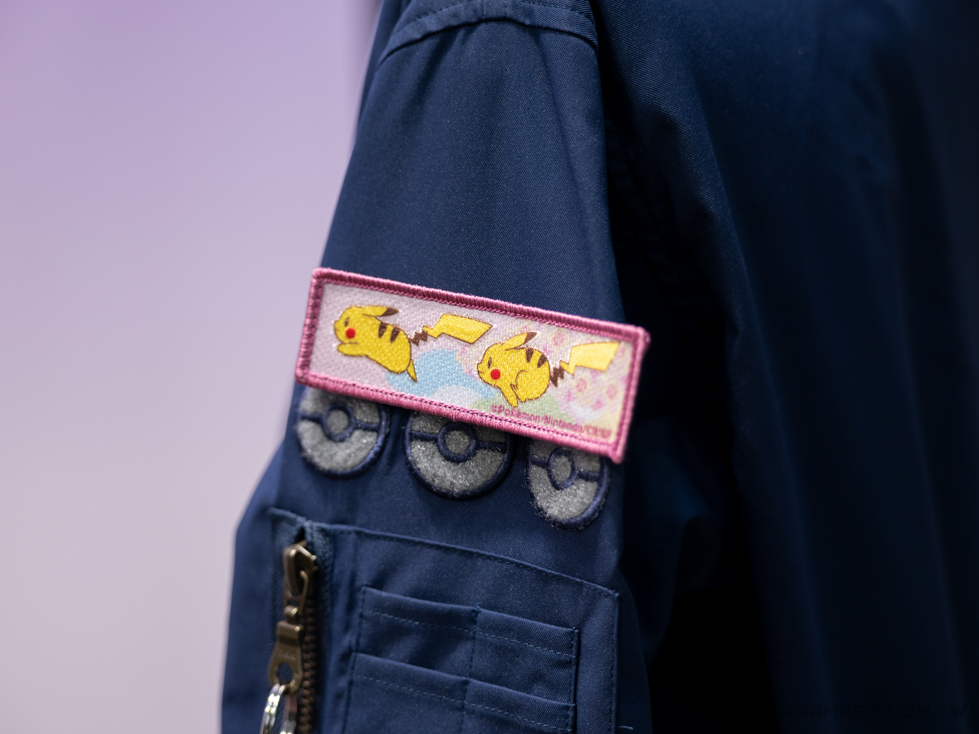 華航 皮卡丘彩繪機 CI2