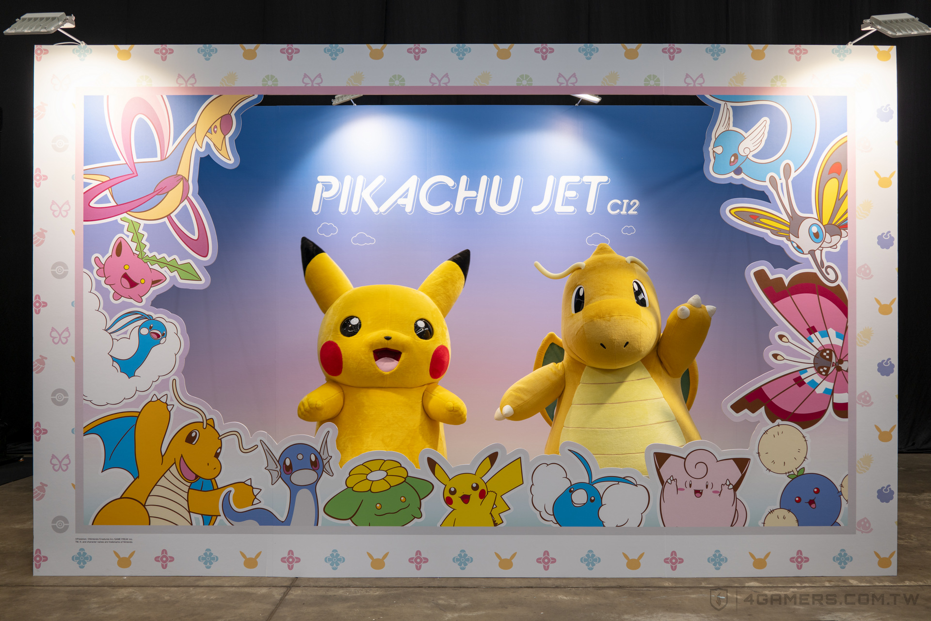 華航 皮卡丘彩繪機 CI2