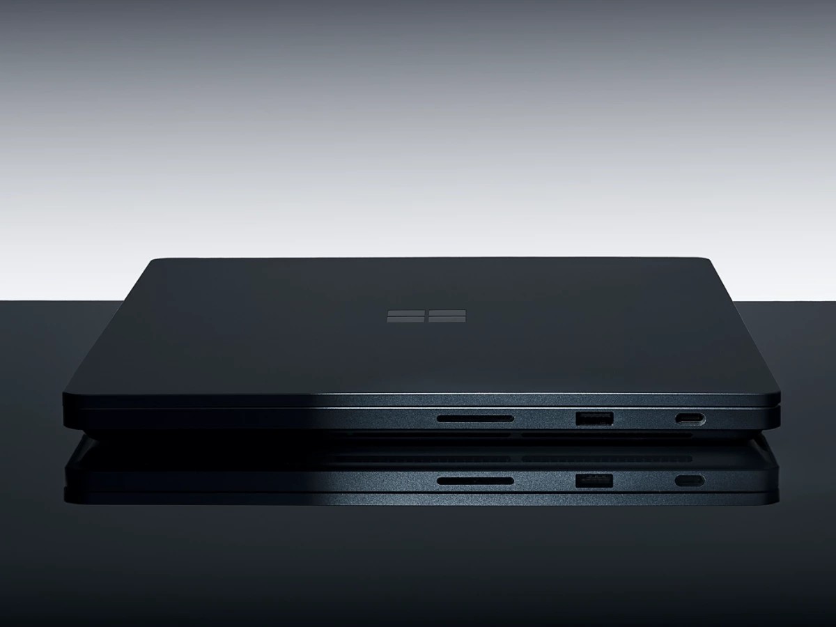 Microsoft Surface Laptop Ultra