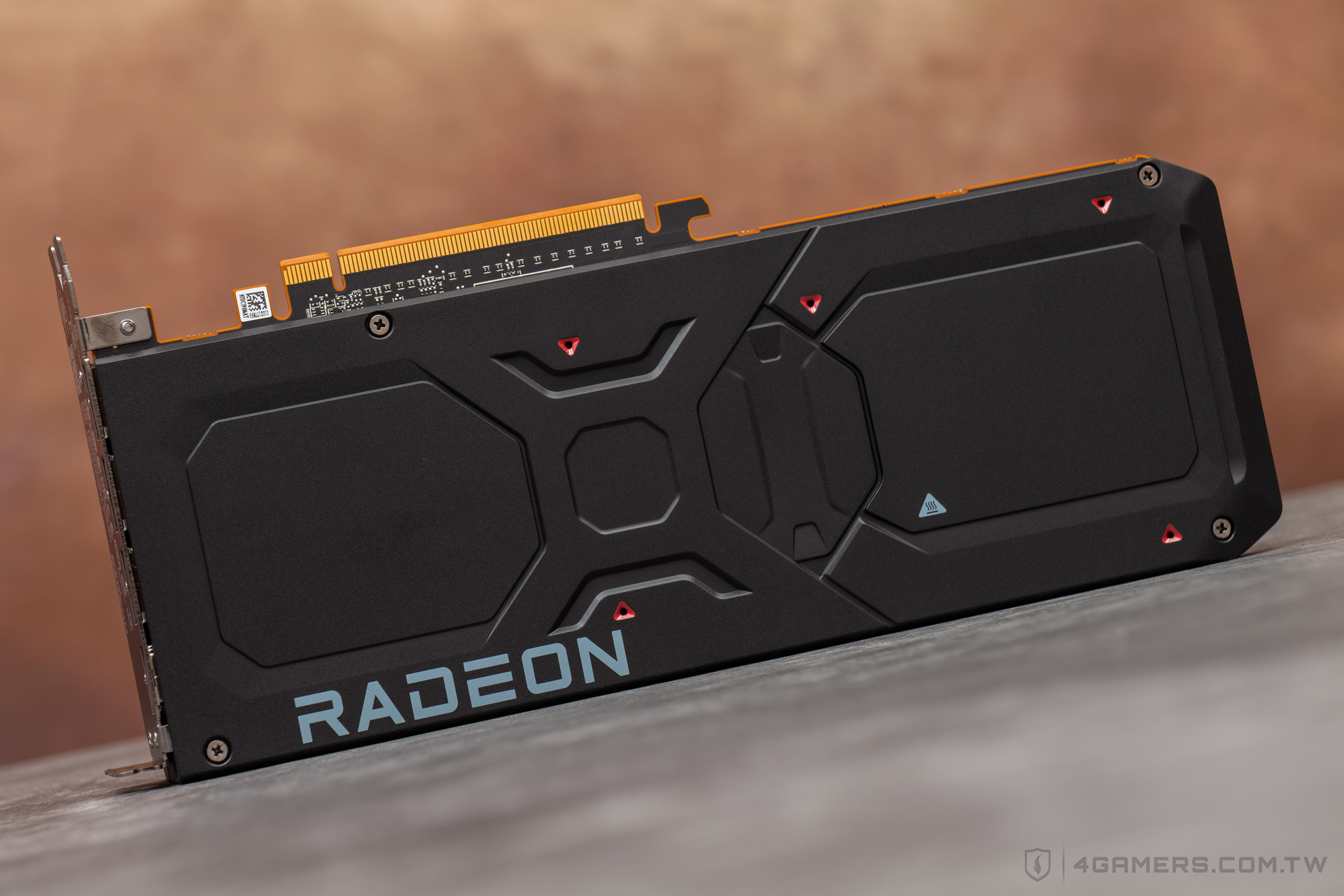 AMD Radeon RX 7800 XT