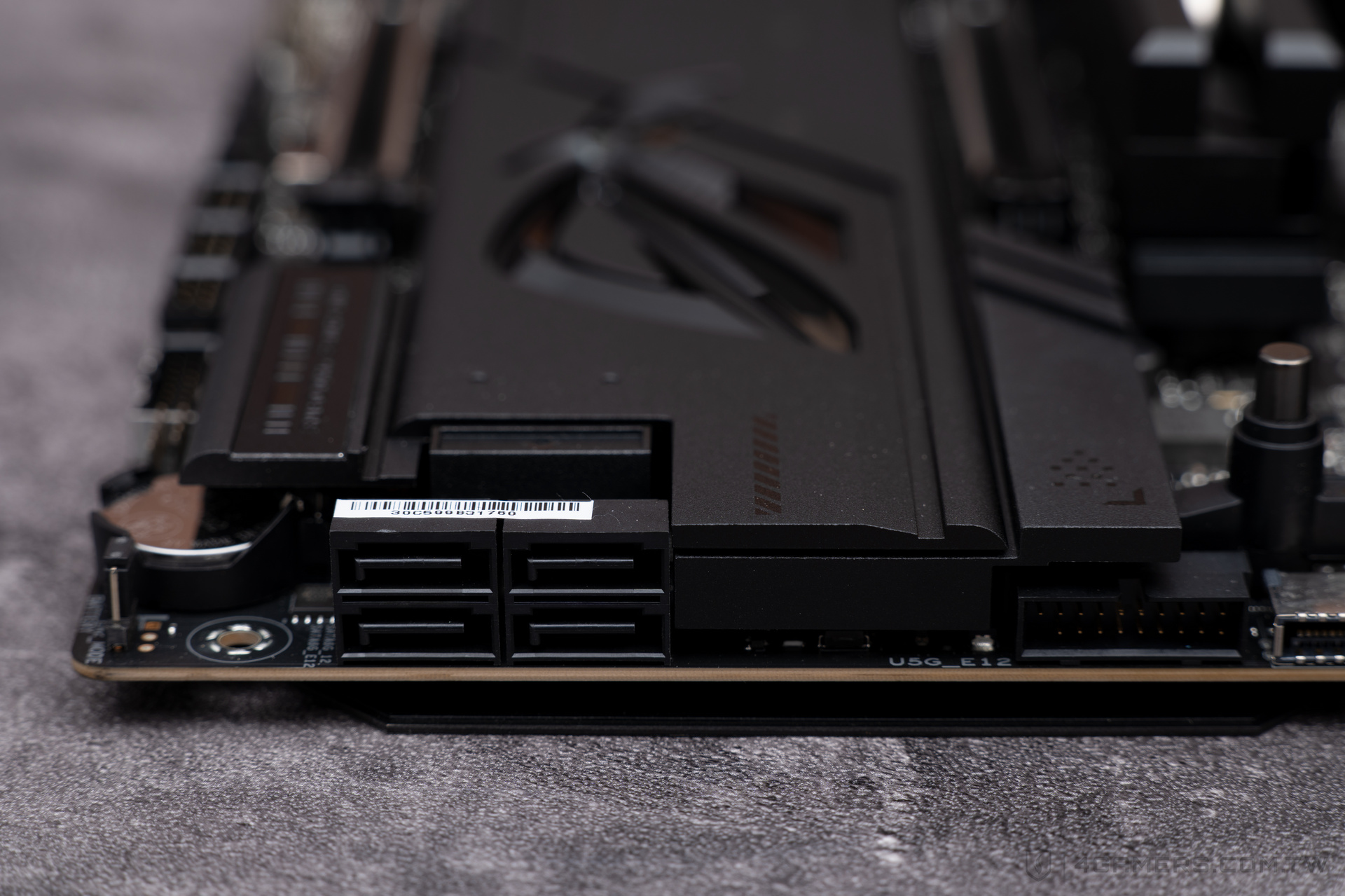 ASUS ROG Crosshair X870E Dark Hero
