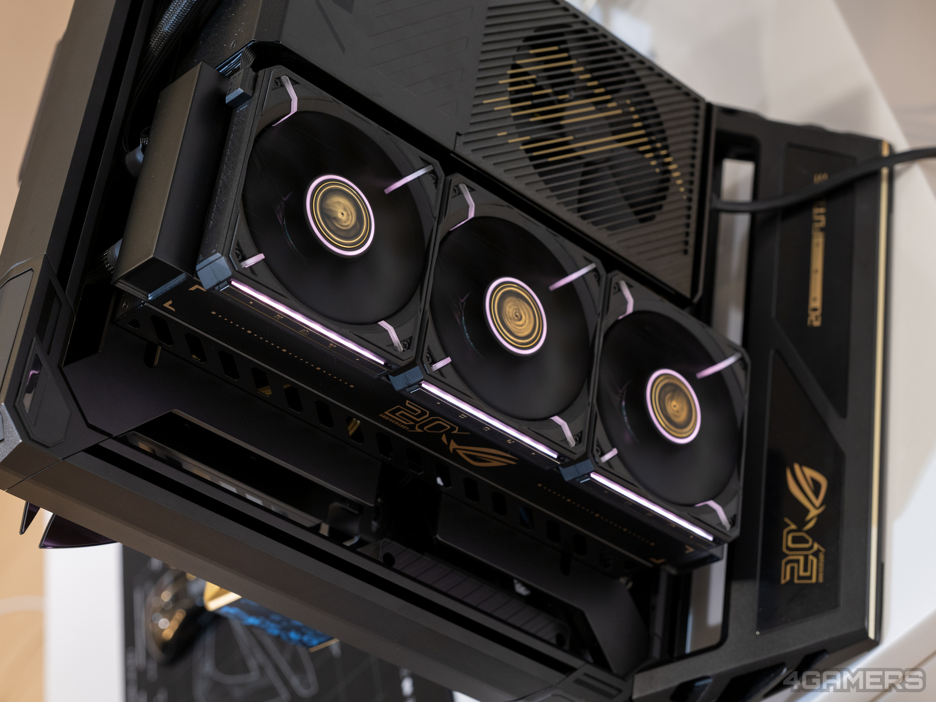 ASUS ROG Edition 20