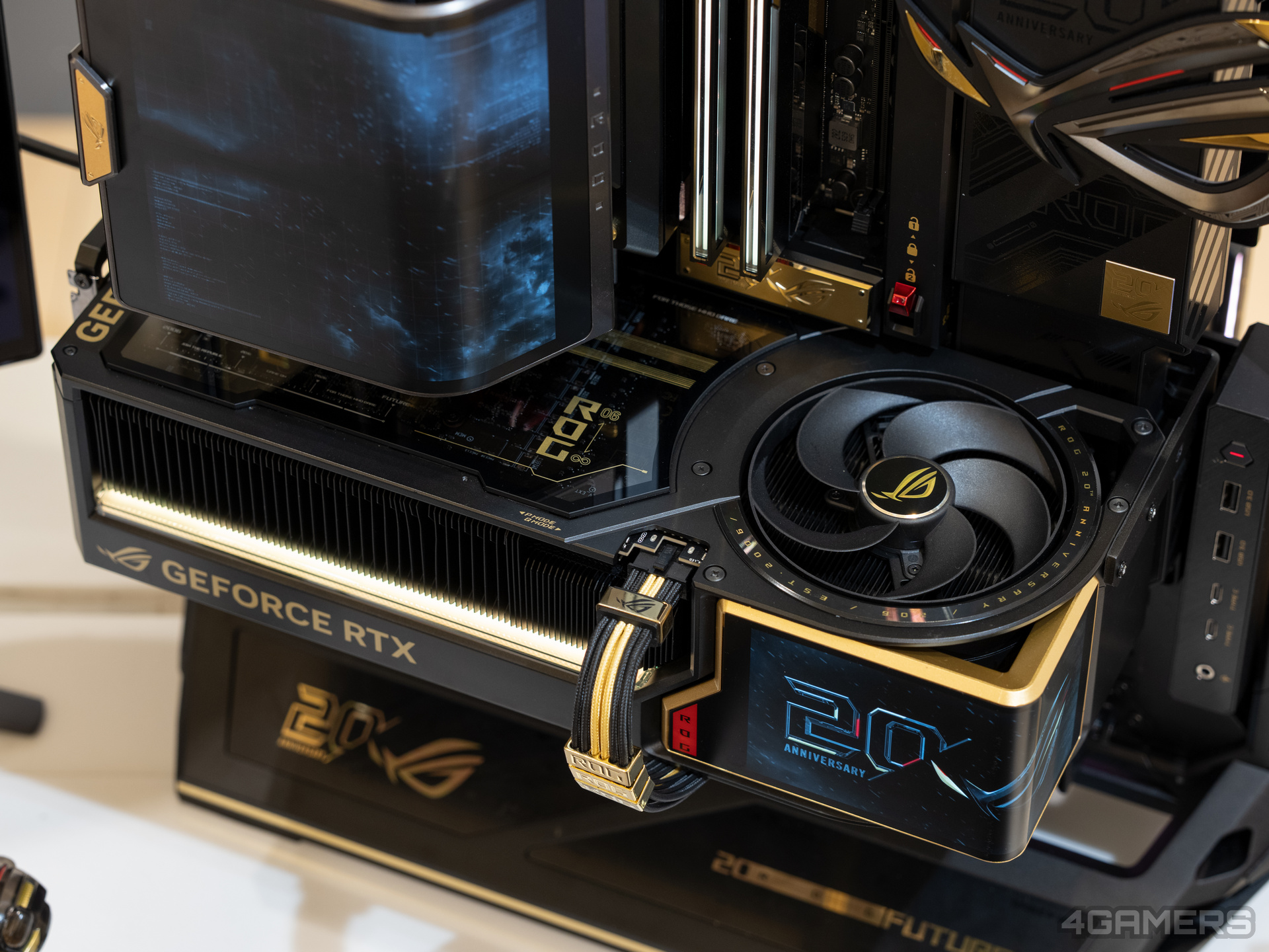 ASUS ROG Edition 20