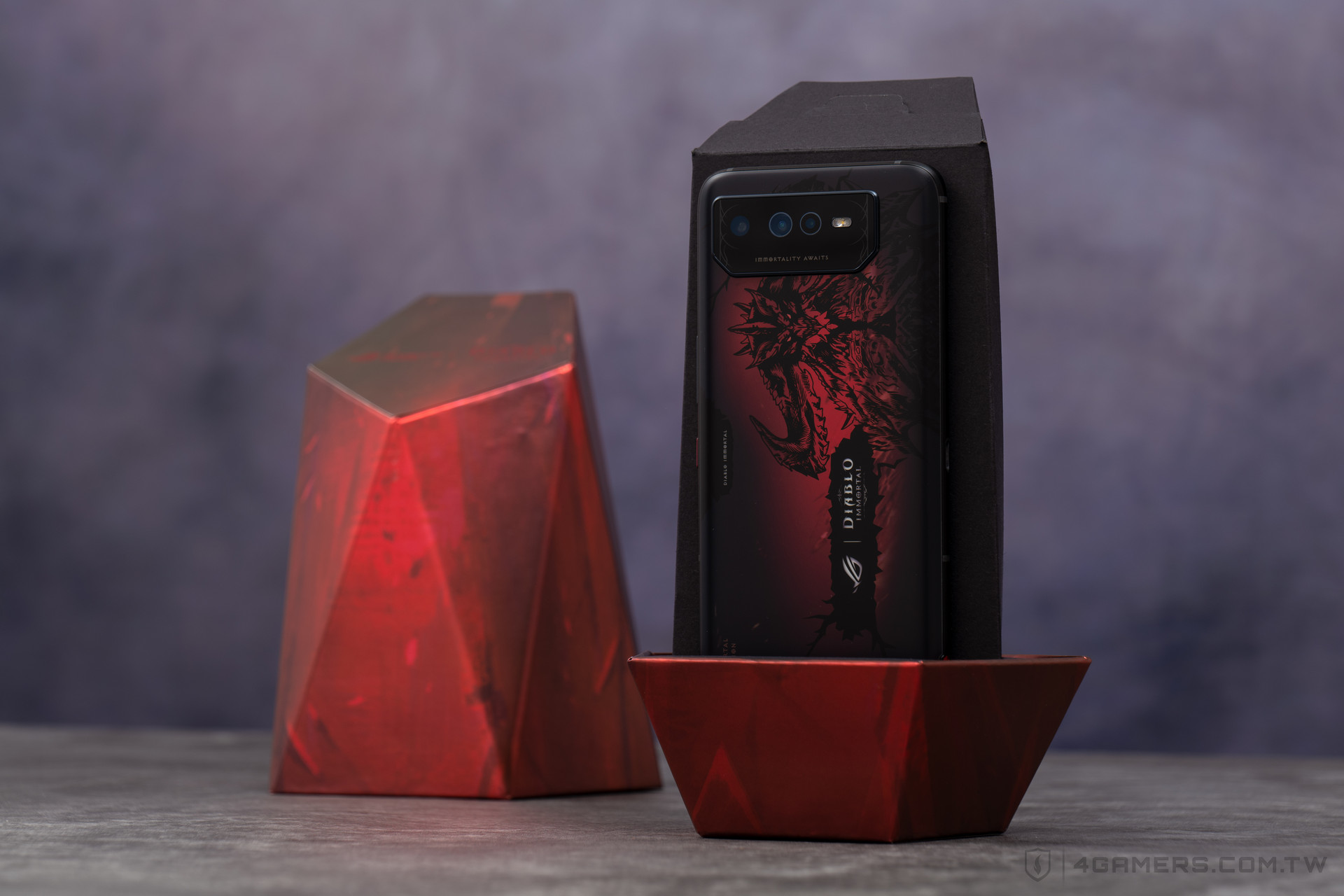 ASUS ROG Phone 6 Diablo Immortal Edition 暗黑破換神 永生不朽版