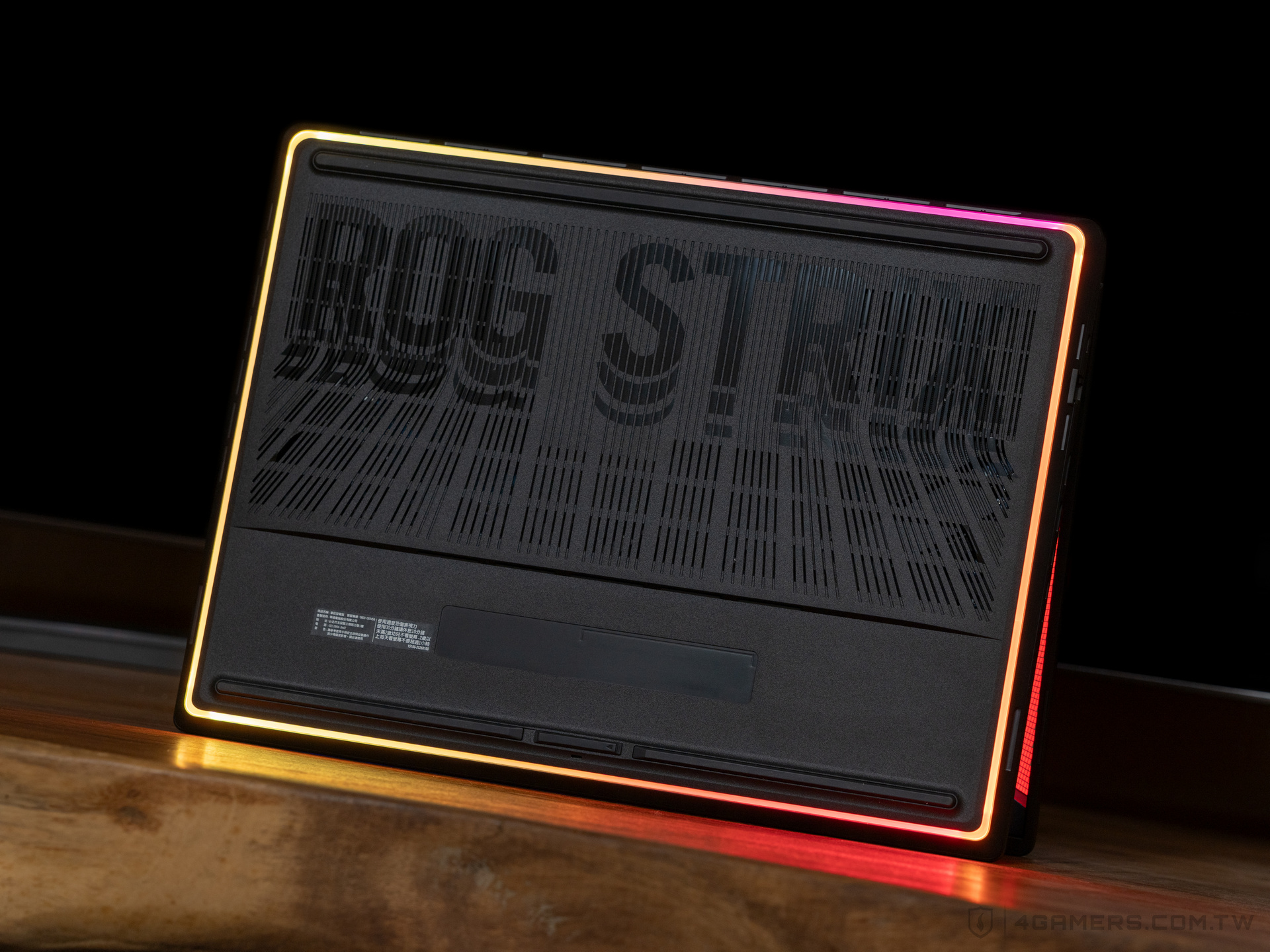 ASUS ROG Strix SCAR 18 2025 G835LX