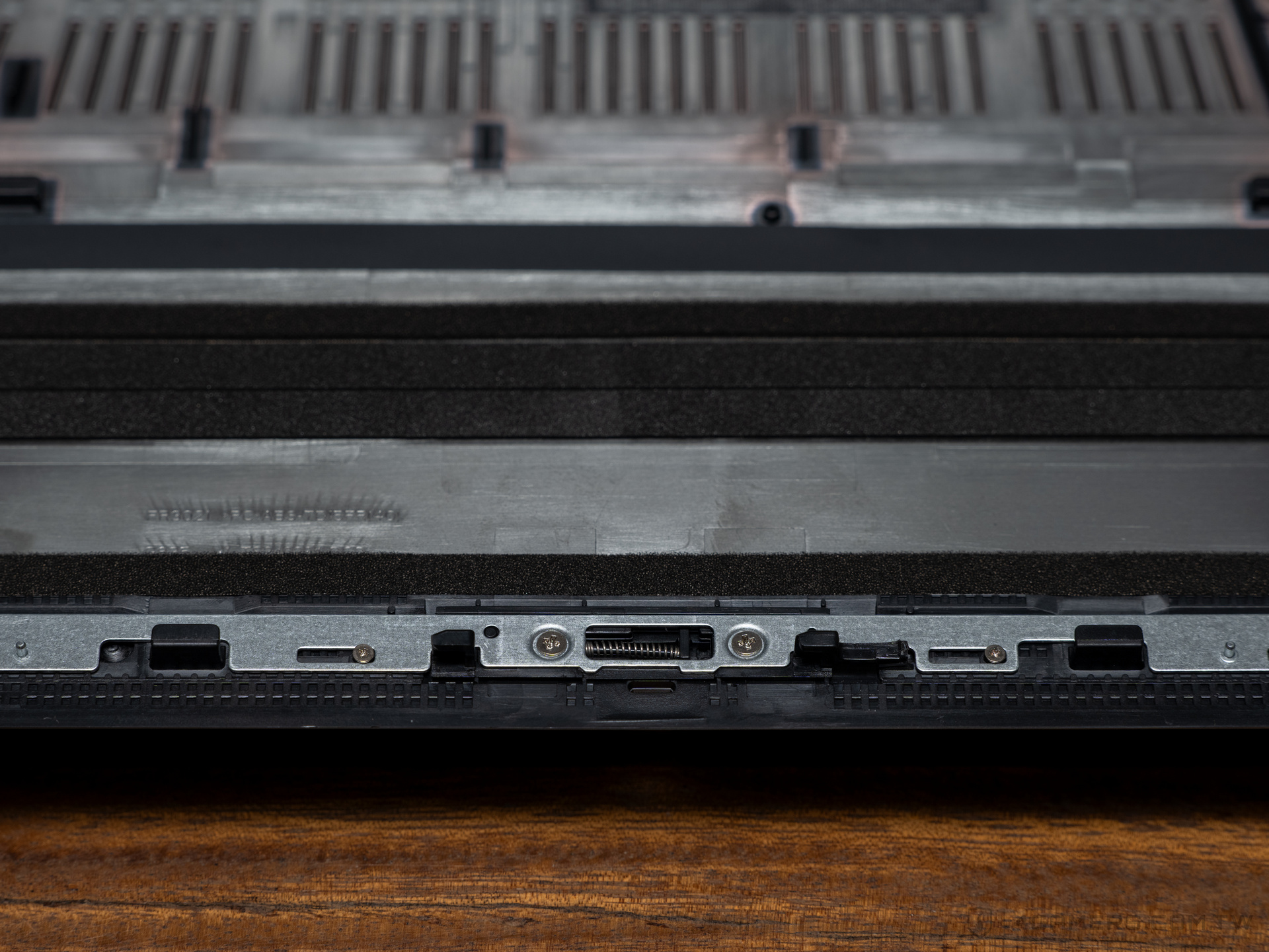 ASUS ROG Strix SCAR 18 2025 G835LX