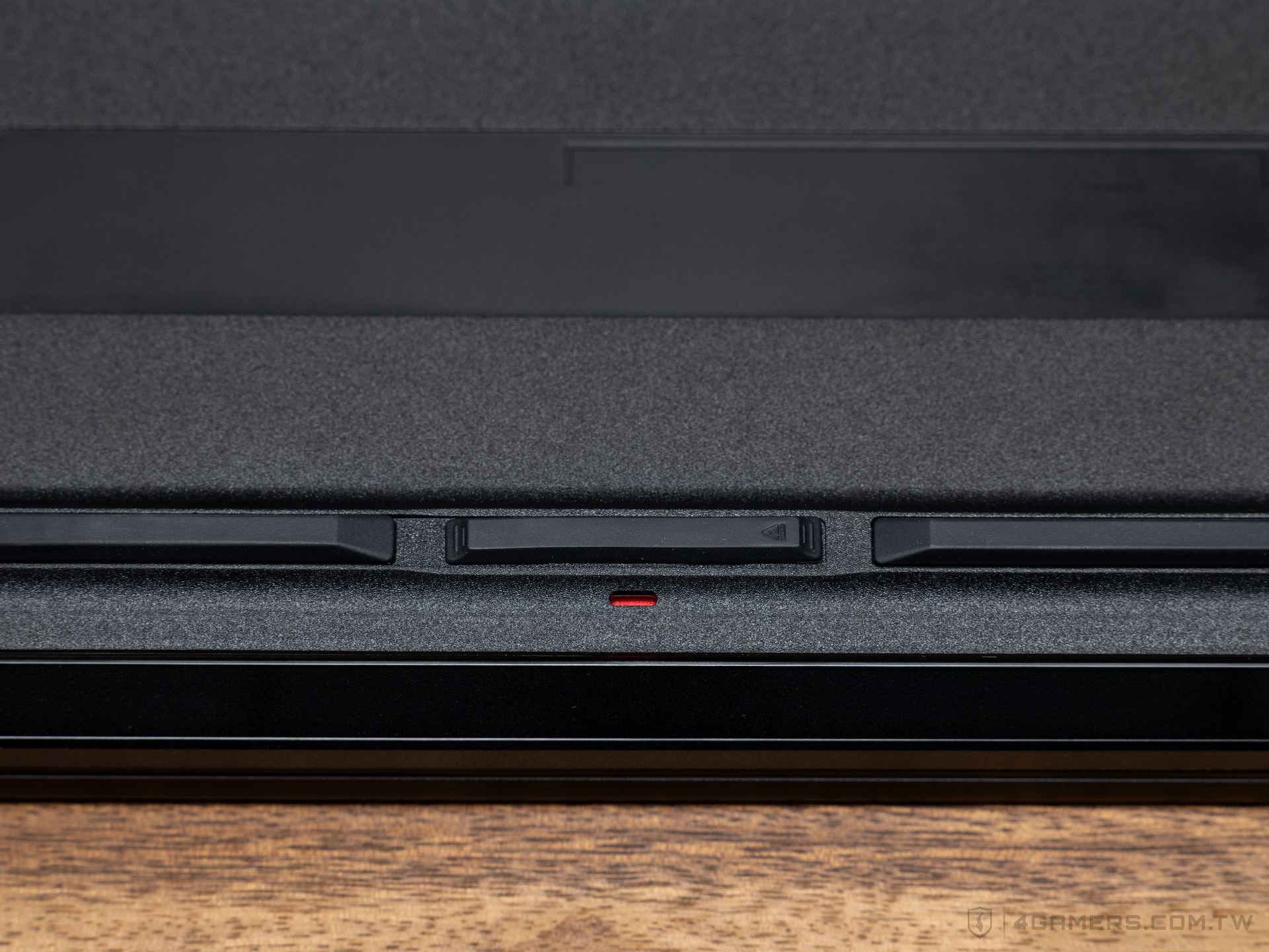 ASUS ROG Strix SCAR 18 2025 G835LX
