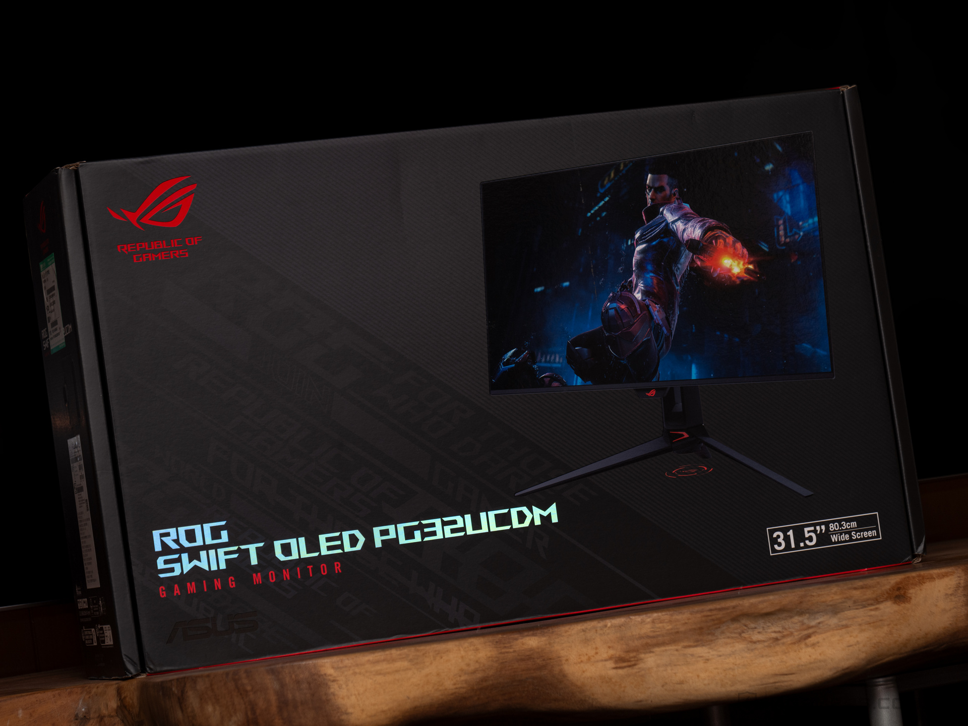 ASUS ROG Swift OLED PG32UCDM