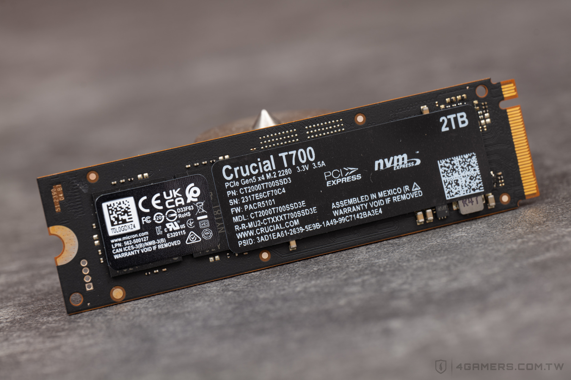 Crucial T700 SSD