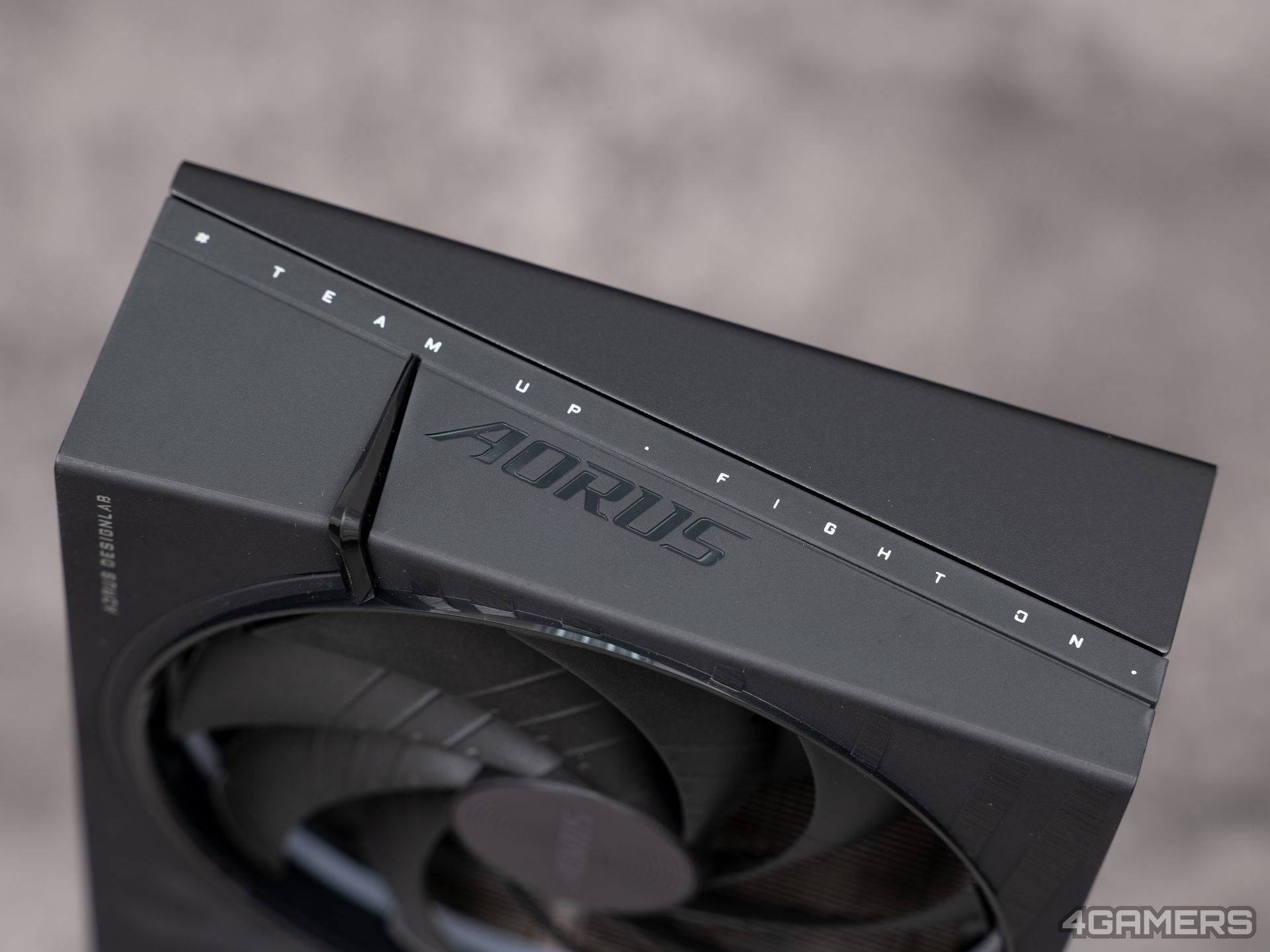 GIGABYTE AORUS GeForce RTX 5060 ELITE