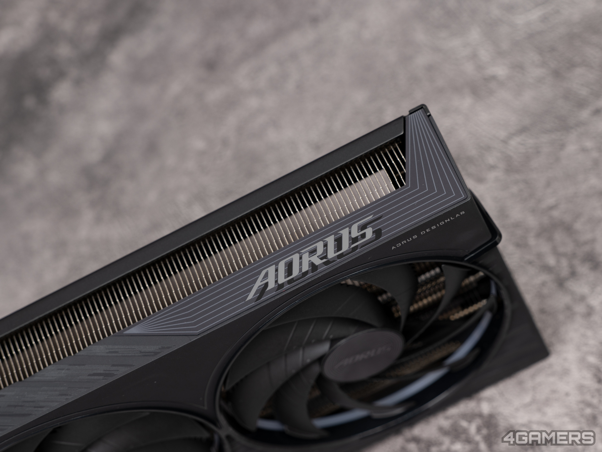 GIGABYTE AORUS GeForce RTX 5060 ELITE