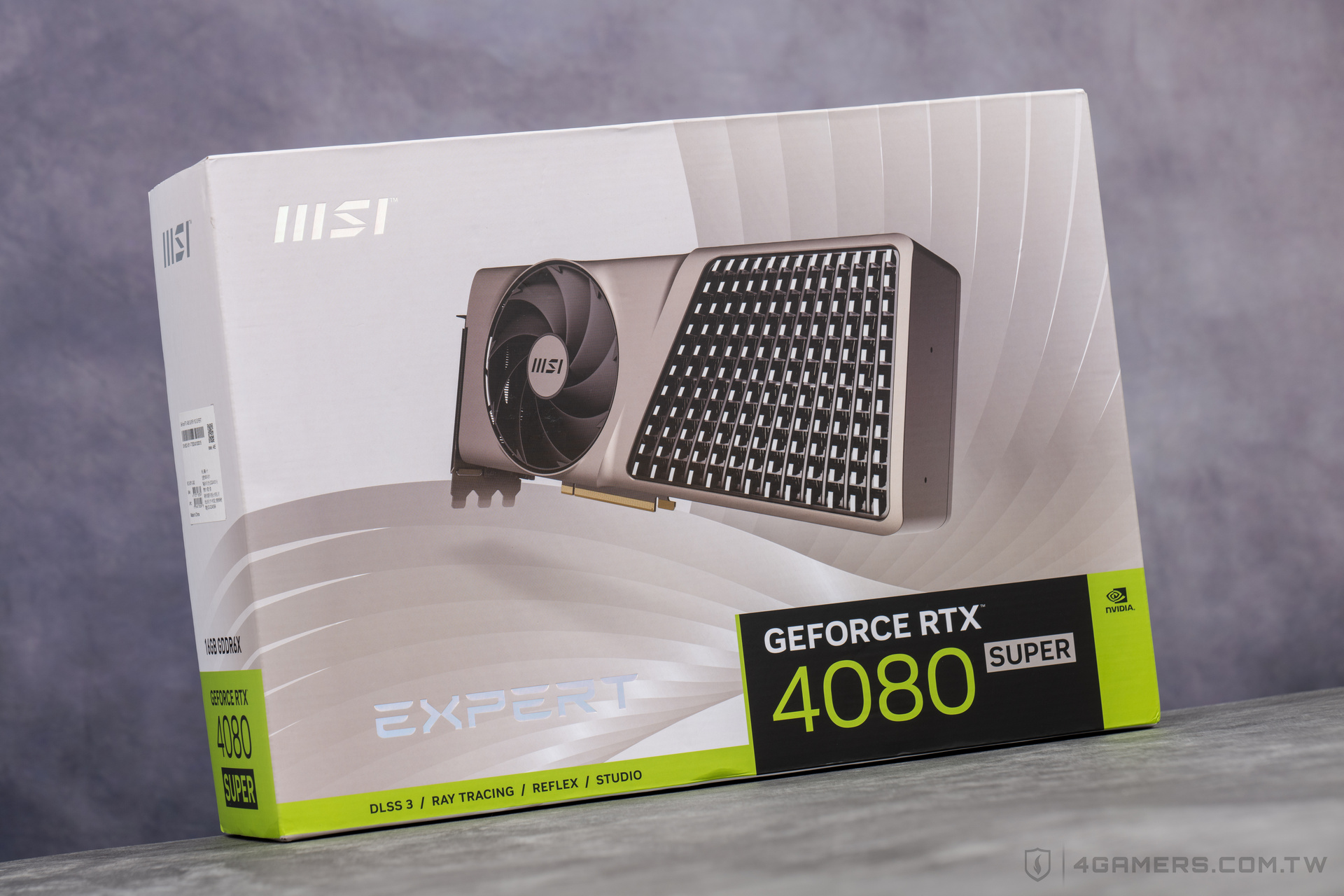 MSI GeForce RTX 4080 SUPER Expert