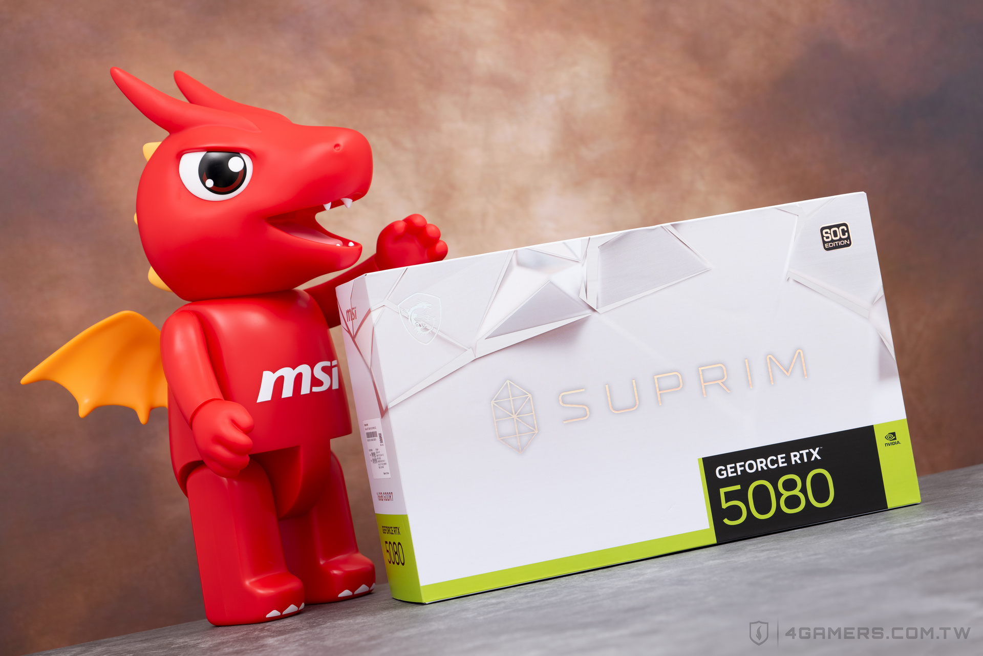 MSI GeForce RTX 5080 SUPRIM SOC