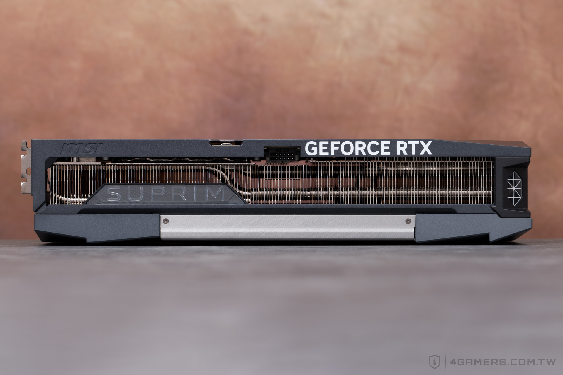 MSI GeForce RTX 5090 SUPRIM SOC