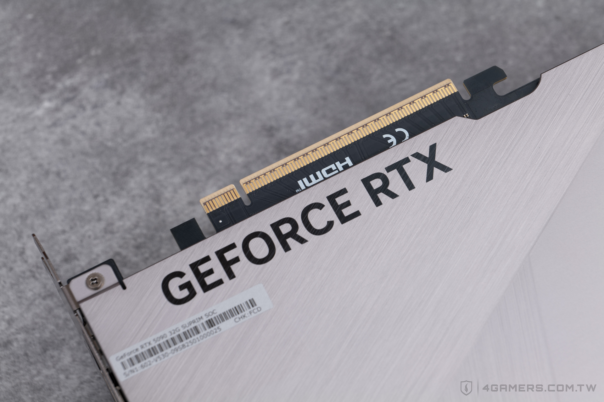 MSI GeForce RTX 5090 SUPRIM SOC