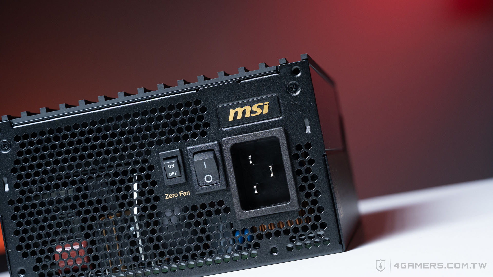 MSI MEG Ai1600T PCIE5