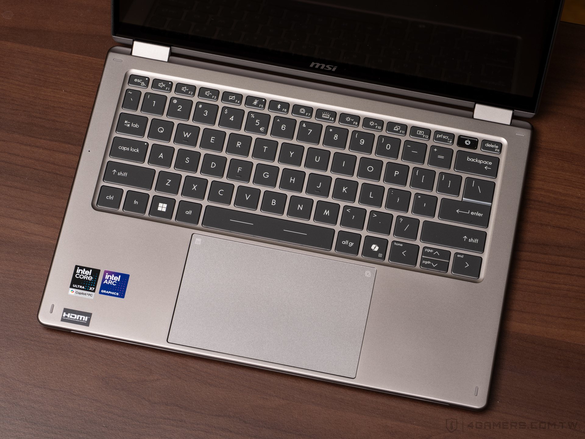 MSI Prestige 14 AI+ D3M