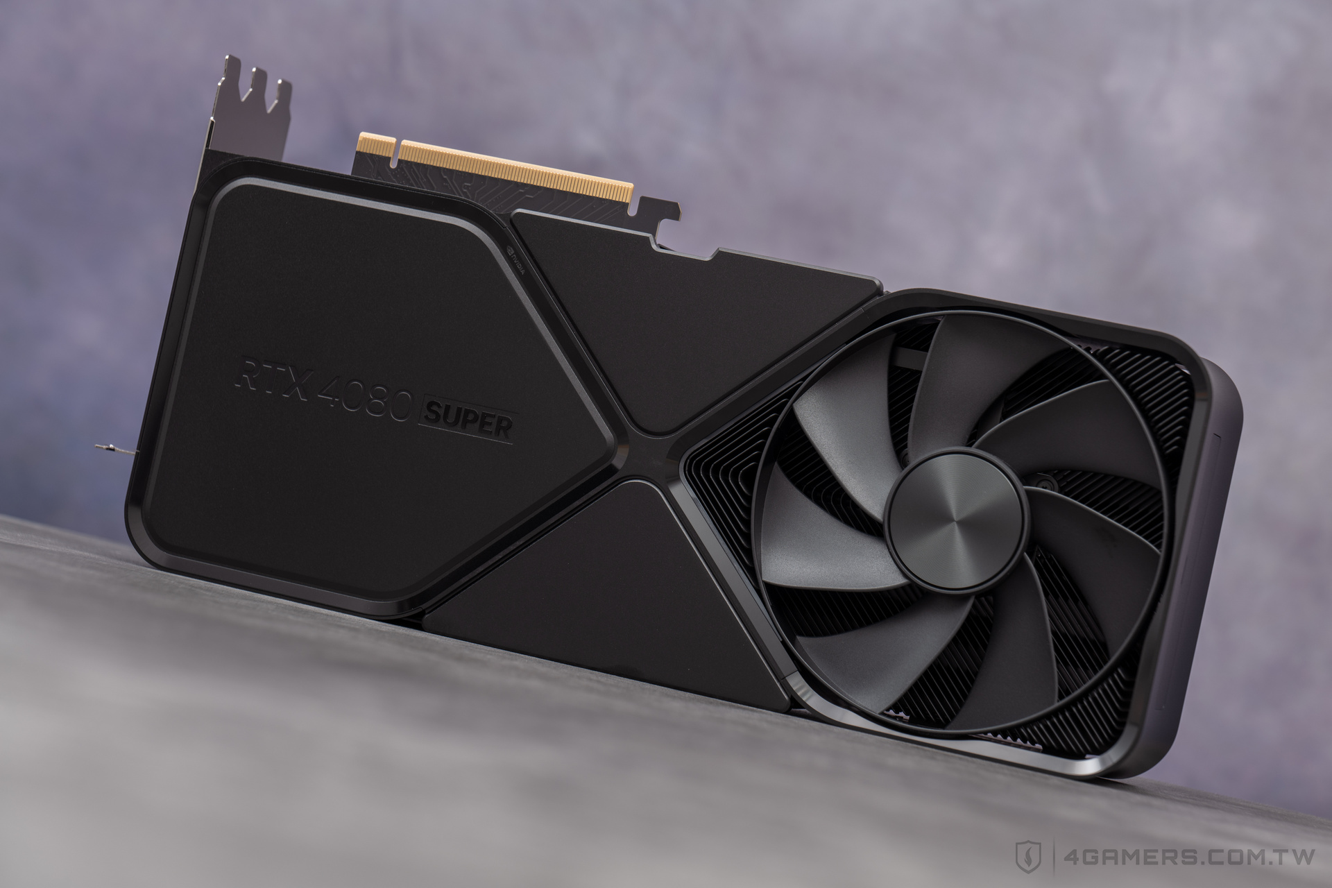 NVIDIA GeForce RTX 4080 SUPER Founders Edition