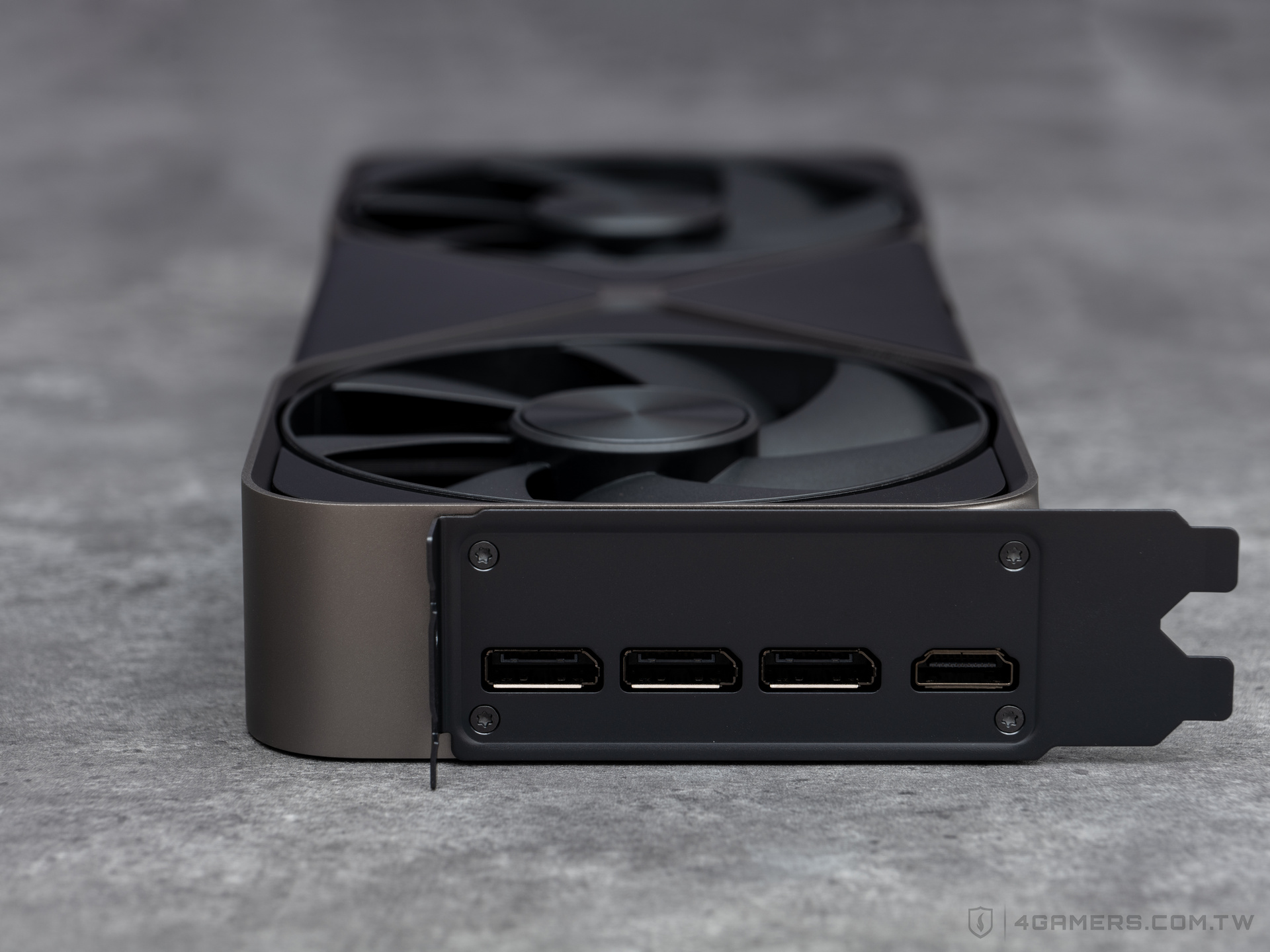 NVIDIA GeForce RTX 5080 Founders Edition