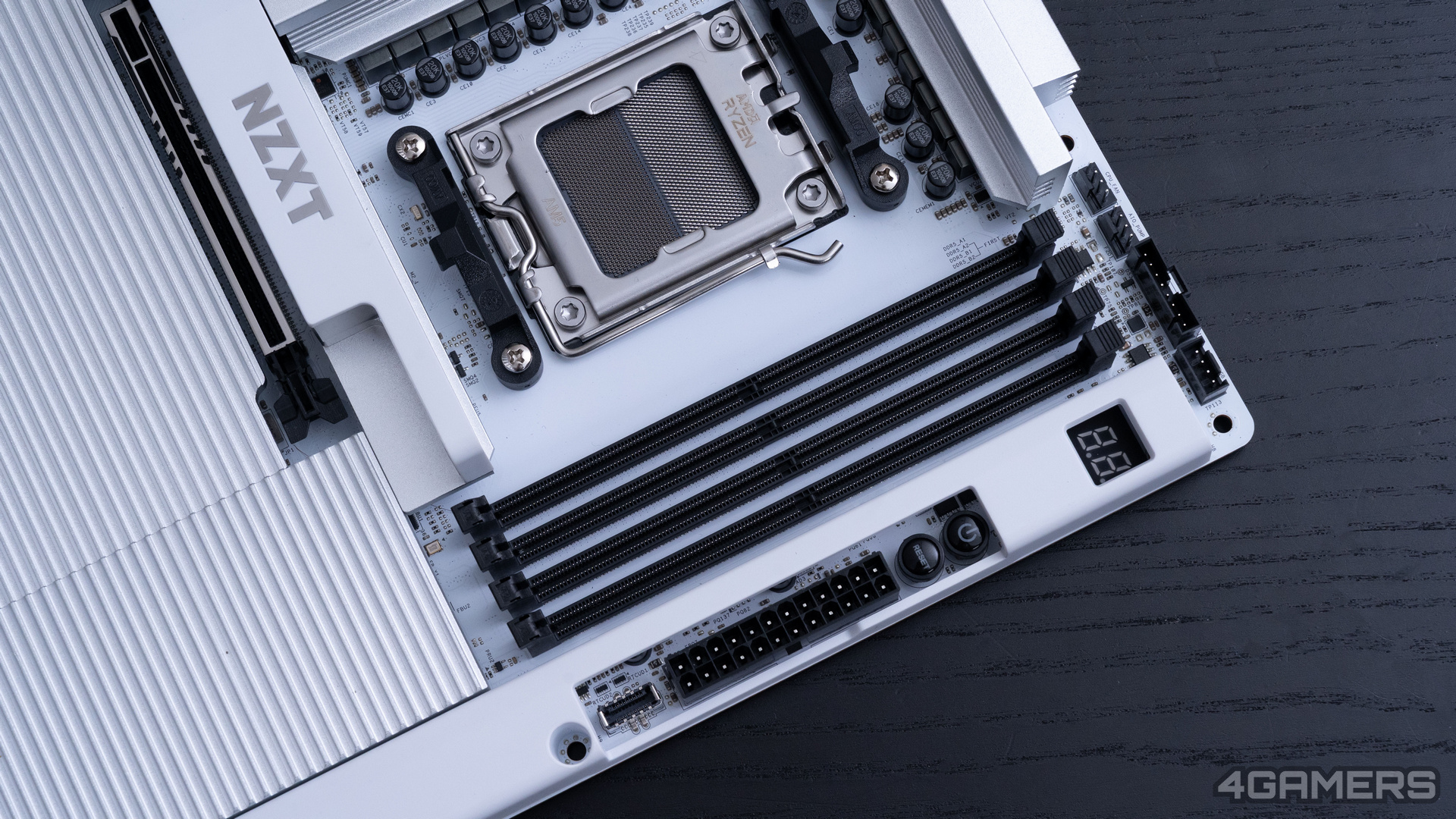 NZXT Z9 X870E
