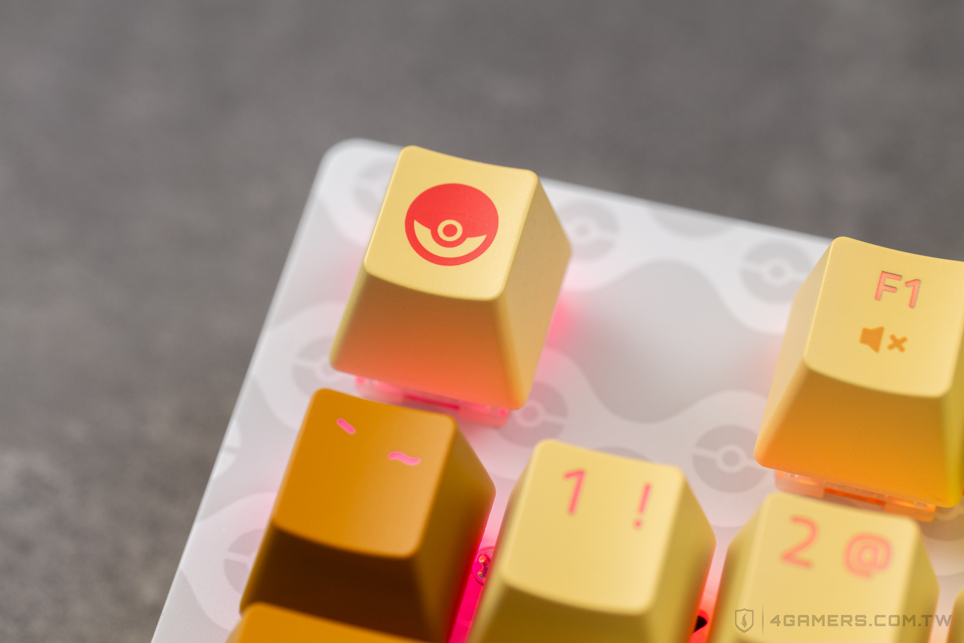 Razer BlackWidow 黑寡婦 V3 Tenkeyless Pokemon Edition