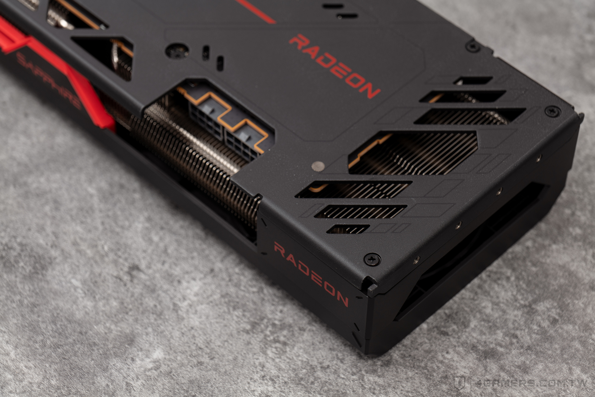 Sapphire PULSE Radeon RX 7900 GRE