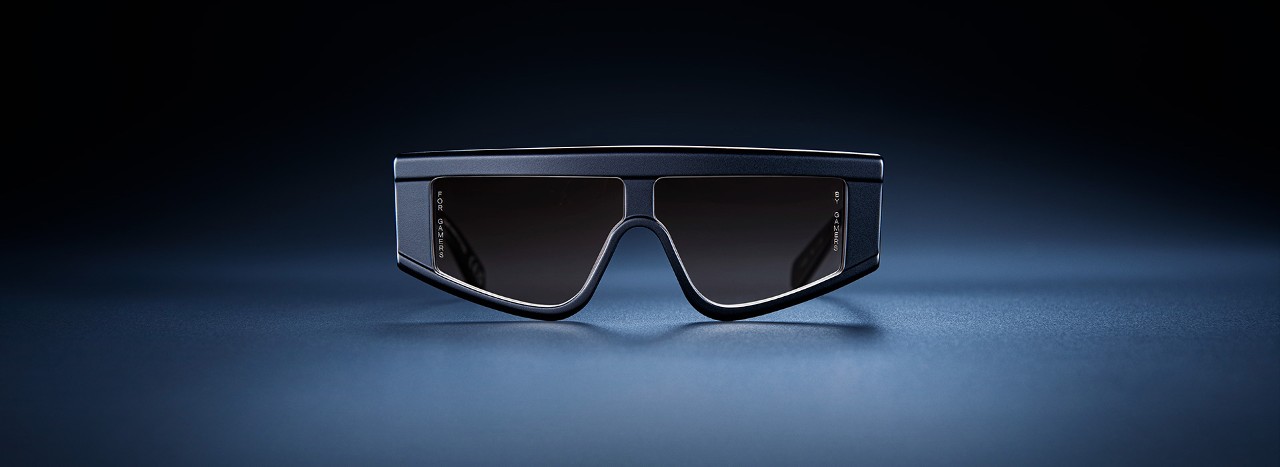 razersuperfuture-matte-black-glasses-blue-light-desktop
