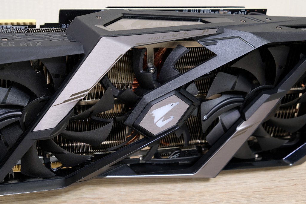 AORUS Geforce RTX 2070 SUPER 8G視覺燈效真滴美！ | 4Gamers