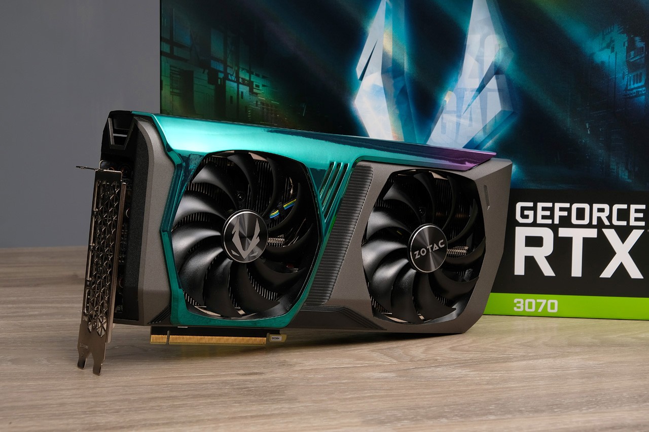 ZOTAC GAMING GeForce RTX 3070 AMP Holo 動手玩，全息極光、幻彩炫目 ...