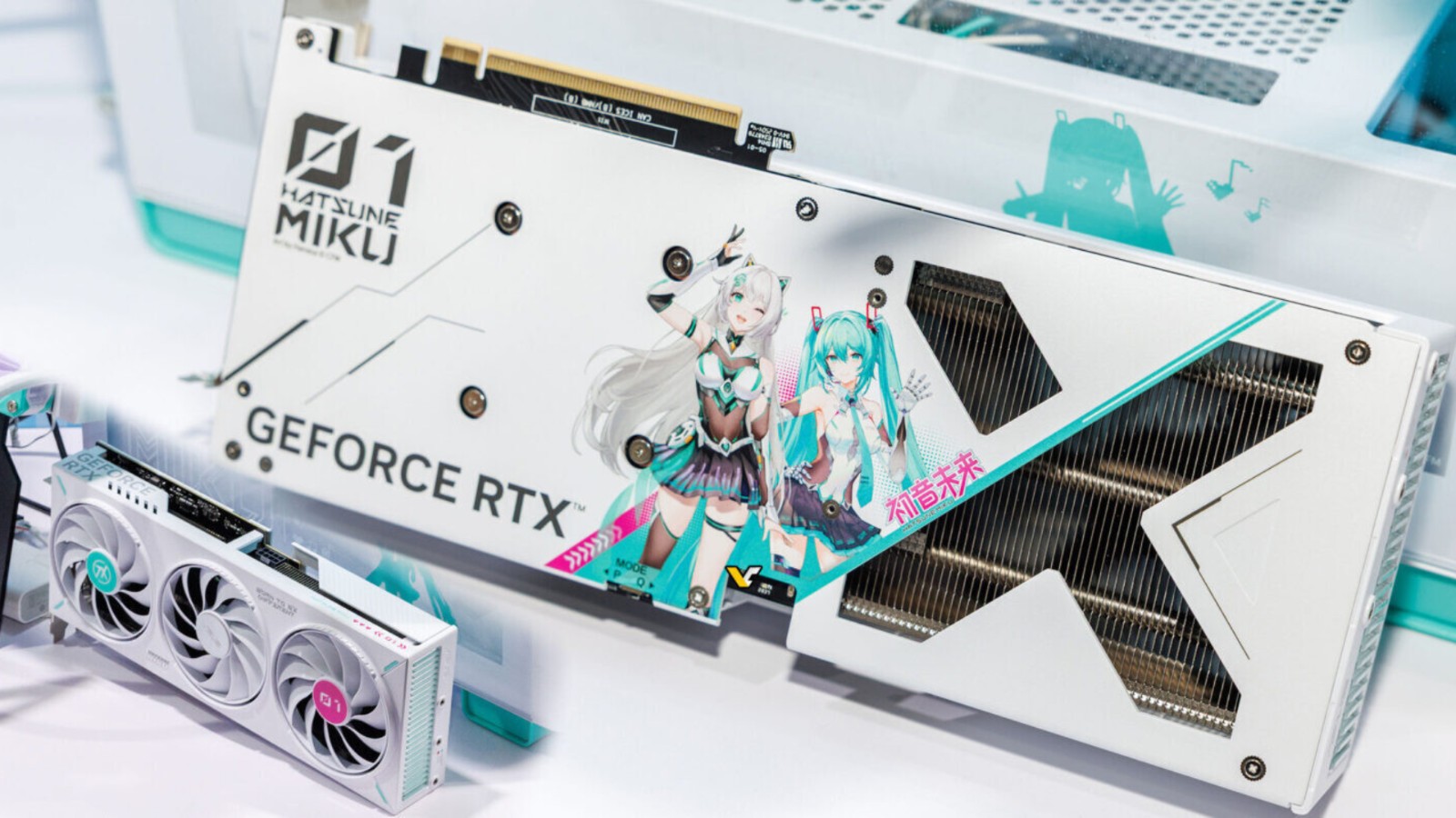 Asus เผยโฉม GeForce RTX 5060 Ti Hatsune Miku Edition พร้อมเซ็ต