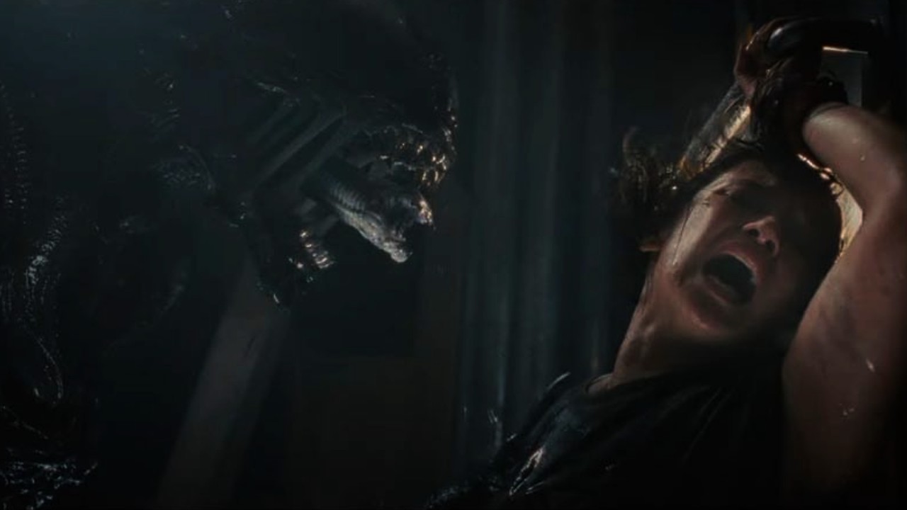 รีวิว Alien Romulus เรื่องราวของคนจนที่ดิ้นรนเอาชีวิตรอดจนไปเจออสูรกาย ...