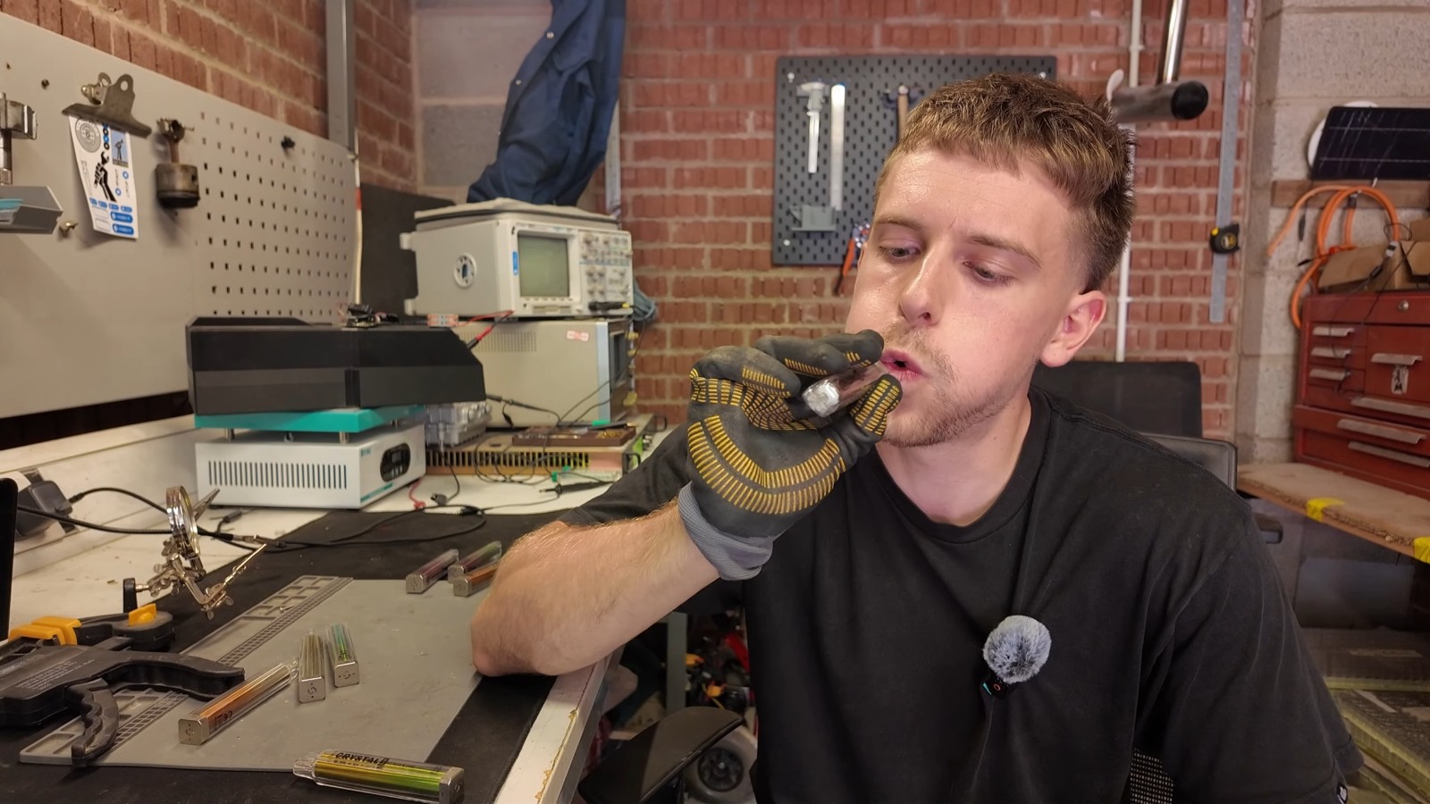 youtu.be-dy-wFixuRVU (6)