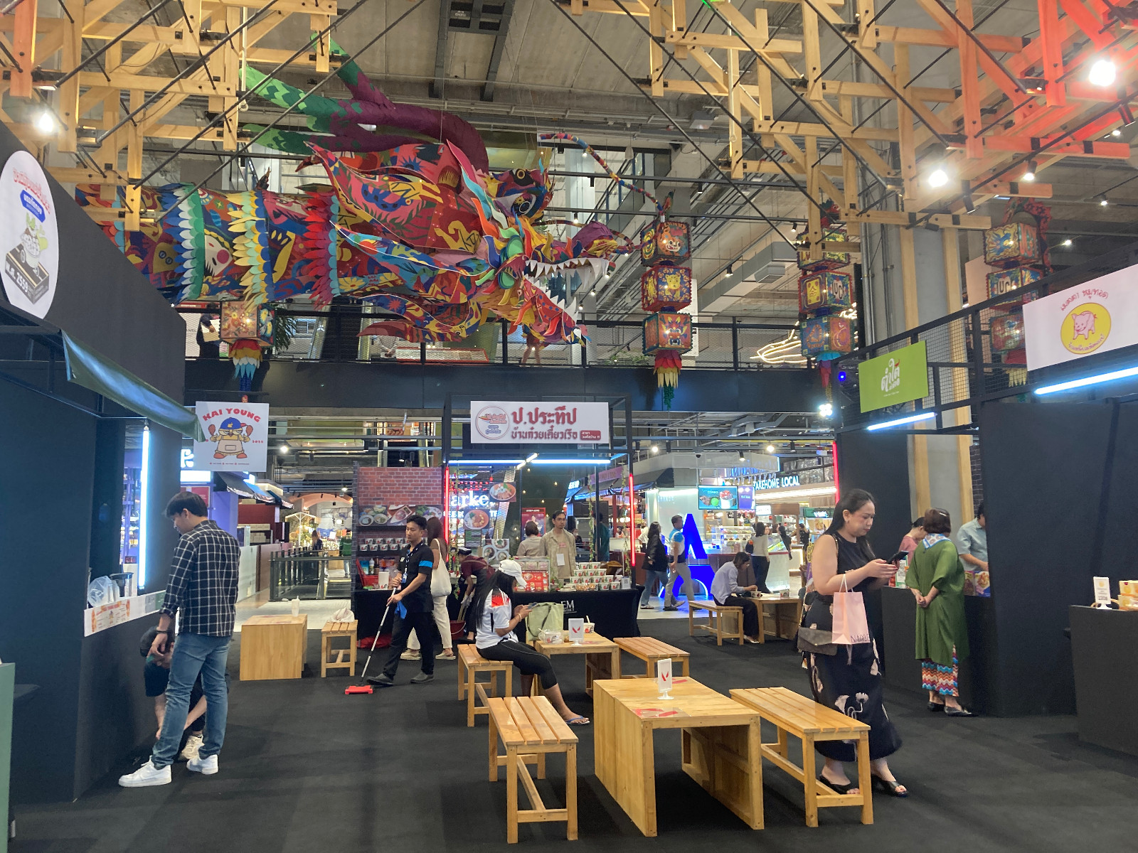 VCT_Masters_Bangkok_2025_Night_Market_09