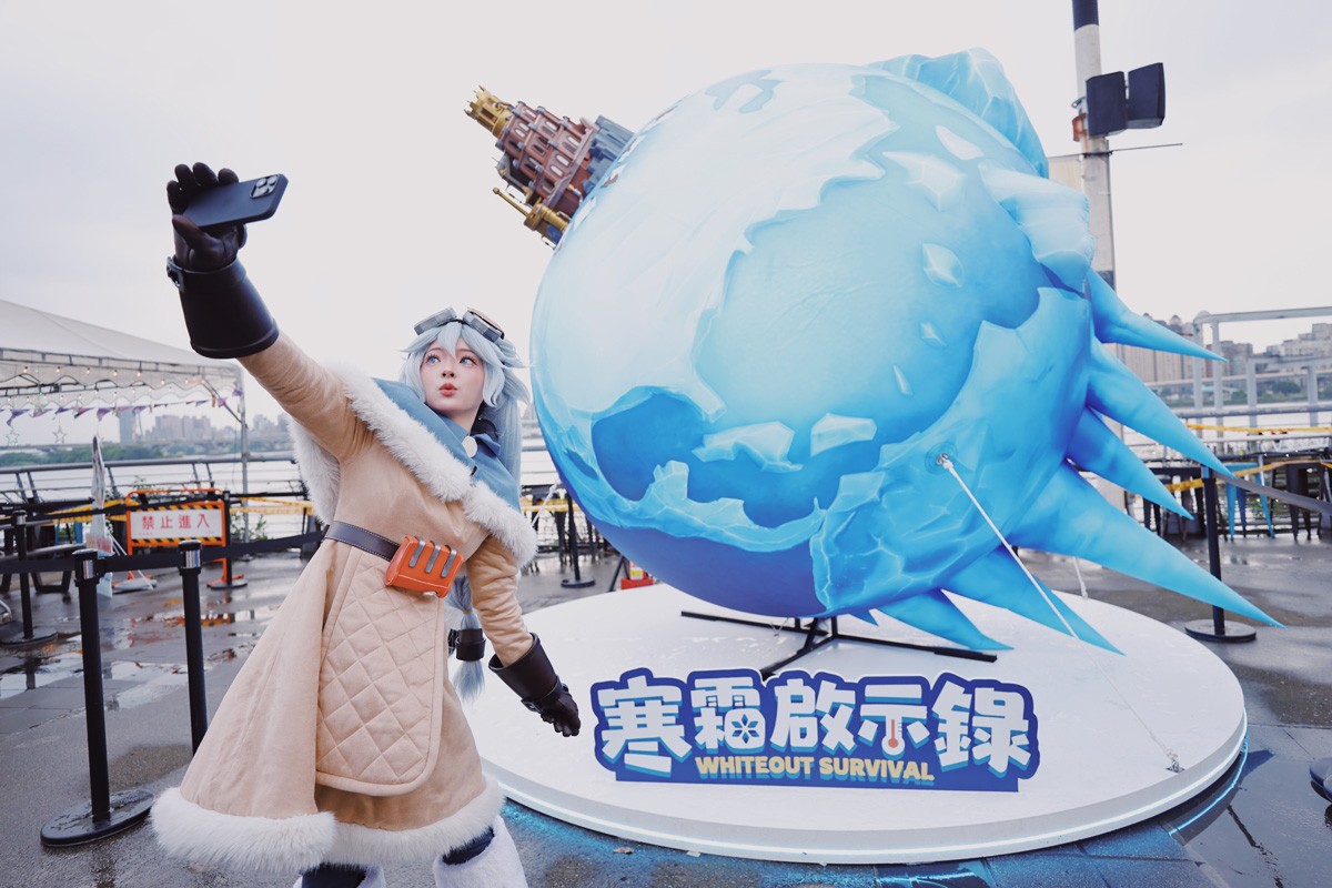 圖08_就算是冰雪末日 人類獨有的打卡文化還是要延續!