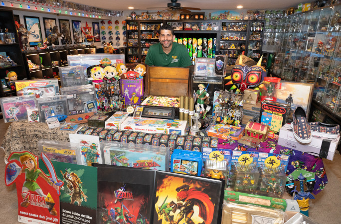zelda-collection-smiling-with-collection-no-cert