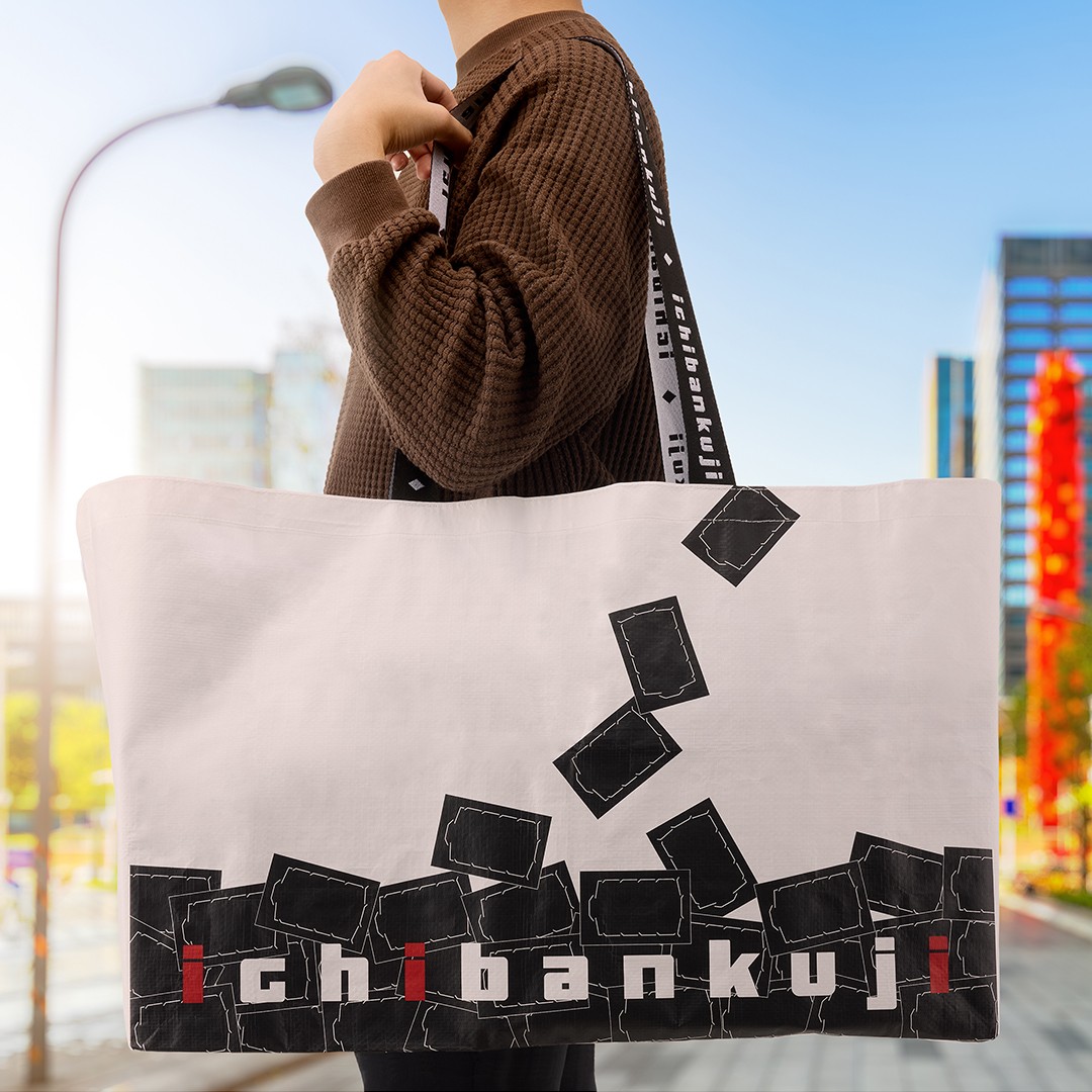 凡於現場單筆購買一番賞商品5抽，即可獲得與日本活動同款的「一番賞購物袋」乙個