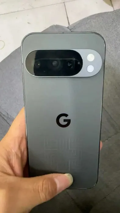 Pixel-10-Pro-prototype-6.jpg