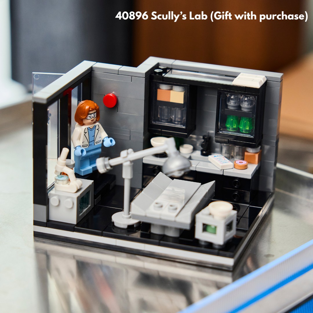 40896-Scullys-Lab-Lifestyle_lwFvuYmQLSrz