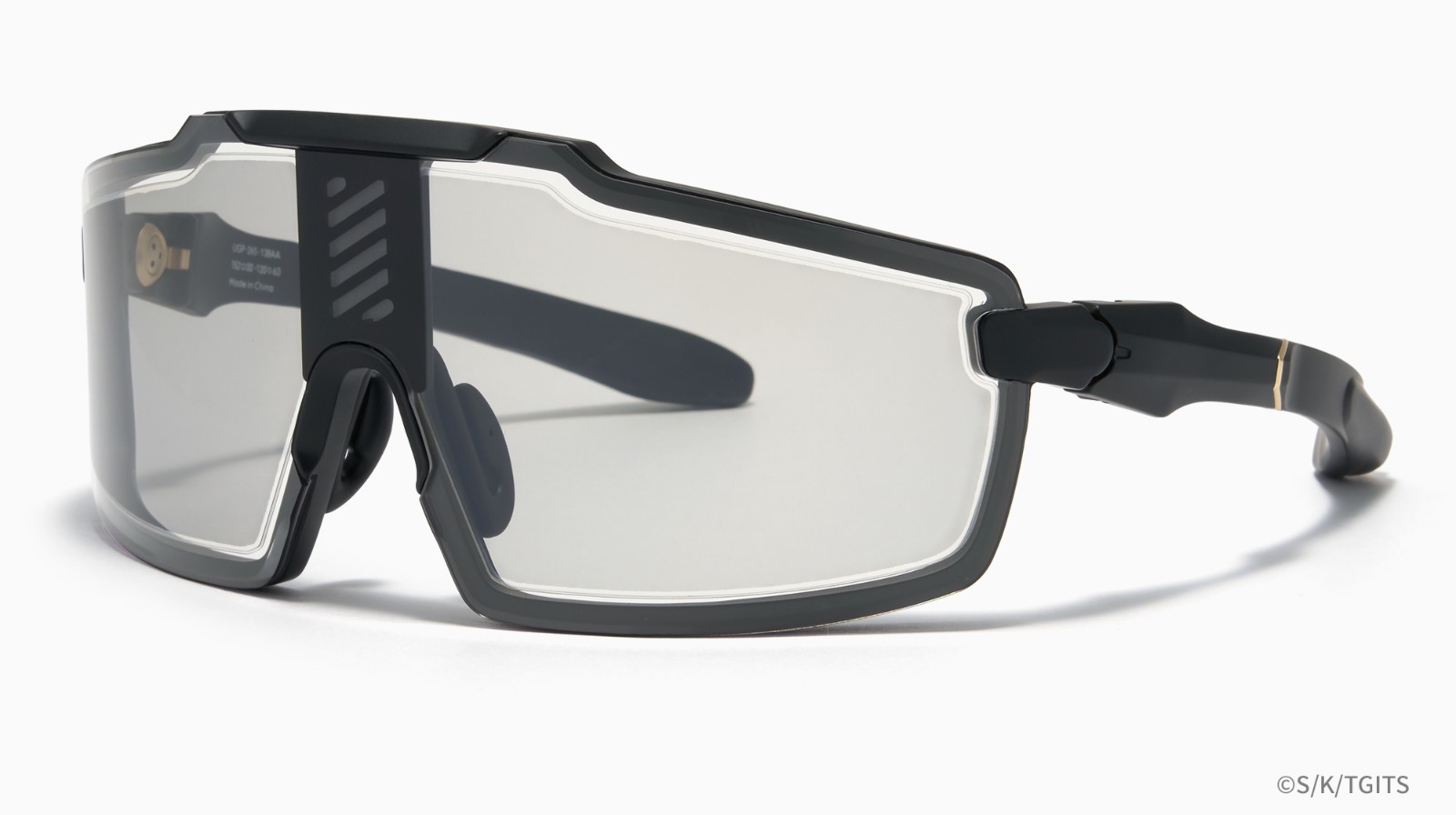 UGP-26S-138_97_01