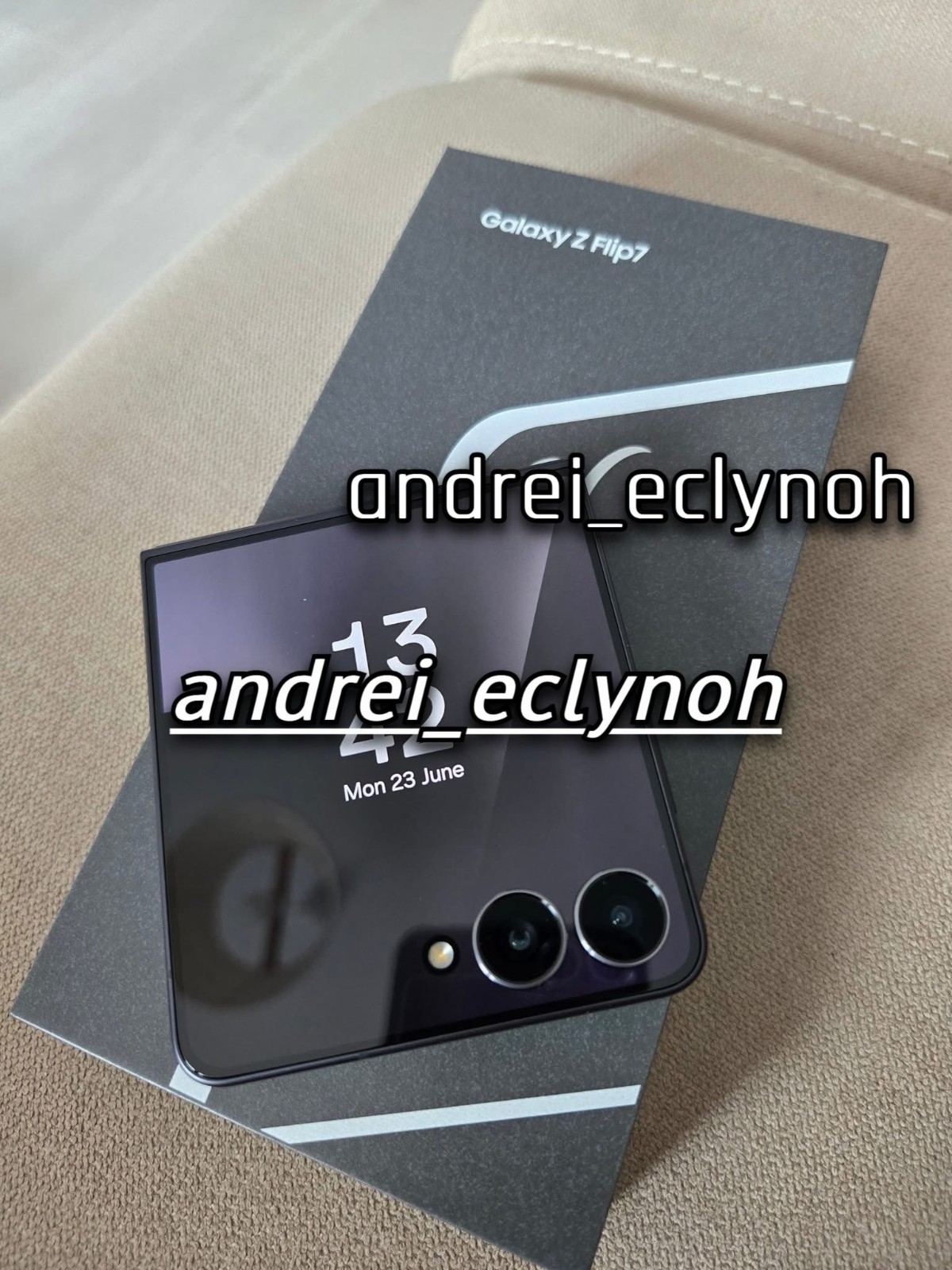 GvGIdqEWkAA_RGl
