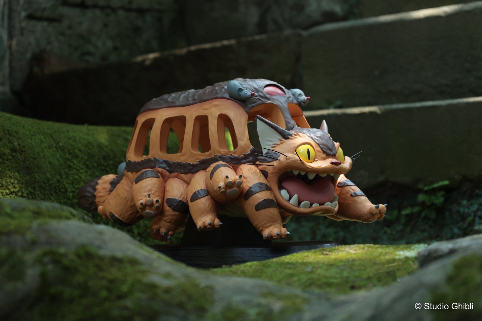 3.長達44公分的【發現貓巴士 擺飾】升級再回歸，各個細節完美重現，彷彿貓巴士迎面奔馳而來。